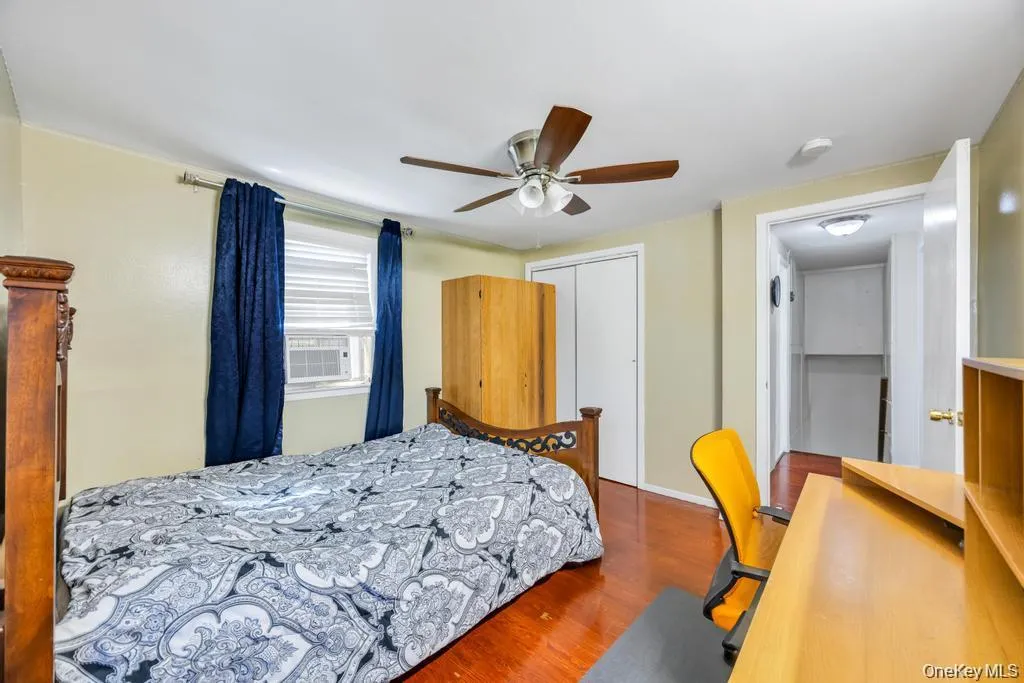 48 Liberty Avenue, North Hempstead, NY, 4 Bedrooms Bedrooms, 8 Rooms Rooms,3 BathroomsBathrooms,Residential,For Rent,Liberty,0,1051480 48 Liberty Avenue, North Hempstead, NY, 4 Bedrooms Bedrooms, 8 Rooms Rooms,3 BathroomsBathrooms,Residential,For Rent,Liberty,0,1051480