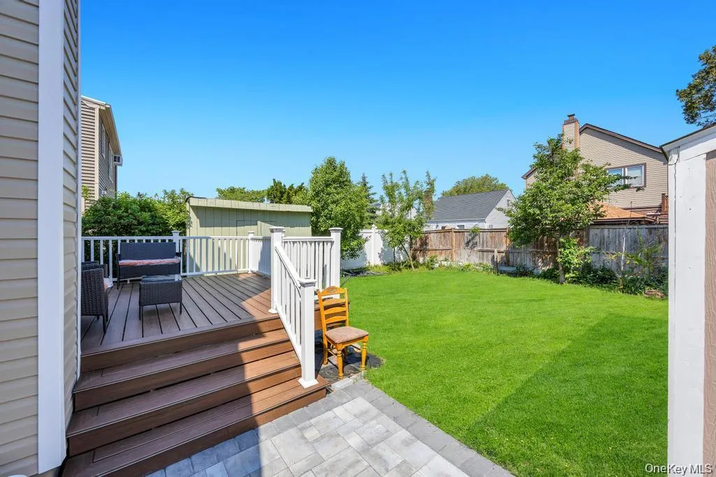 48 Liberty Avenue, North Hempstead, NY, 4 Bedrooms Bedrooms, 8 Rooms Rooms,3 BathroomsBathrooms,Residential,For Rent,Liberty,0,1051480 48 Liberty Avenue, North Hempstead, NY, 4 Bedrooms Bedrooms, 8 Rooms Rooms,3 BathroomsBathrooms,Residential,For Rent,Liberty,0,1051480