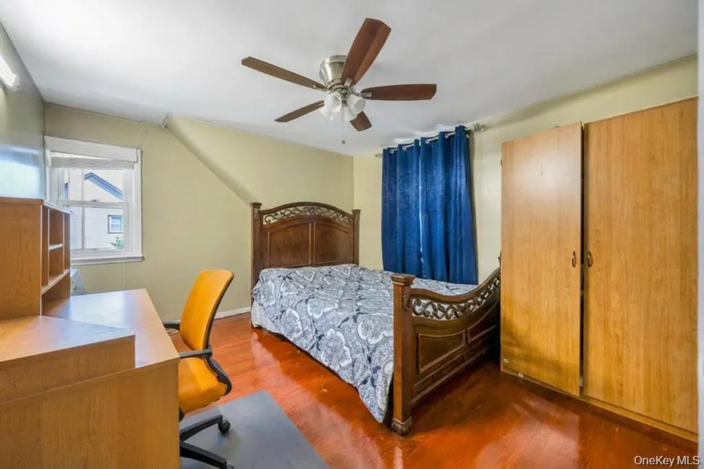 48 Liberty Avenue, North Hempstead, NY, 4 Bedrooms Bedrooms, 8 Rooms Rooms,3 BathroomsBathrooms,Residential,For Rent,Liberty,0,1051480 48 Liberty Avenue, North Hempstead, NY, 4 Bedrooms Bedrooms, 8 Rooms Rooms,3 BathroomsBathrooms,Residential,For Rent,Liberty,0,1051480