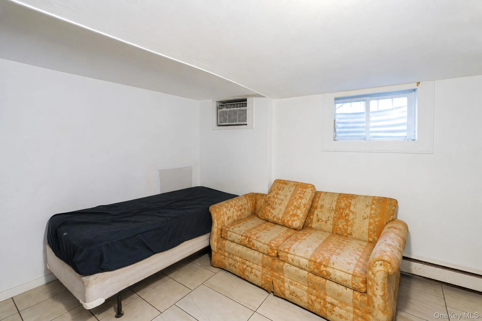 17 Maple Street, Islip, NY, 5 Bedrooms Bedrooms, 13 Rooms Rooms,3 BathroomsBathrooms,Residential,For Rent,Maple,0,1051481 17 Maple Street, Islip, NY, 5 Bedrooms Bedrooms, 13 Rooms Rooms,3 BathroomsBathrooms,Residential,For Rent,Maple,0,1051481