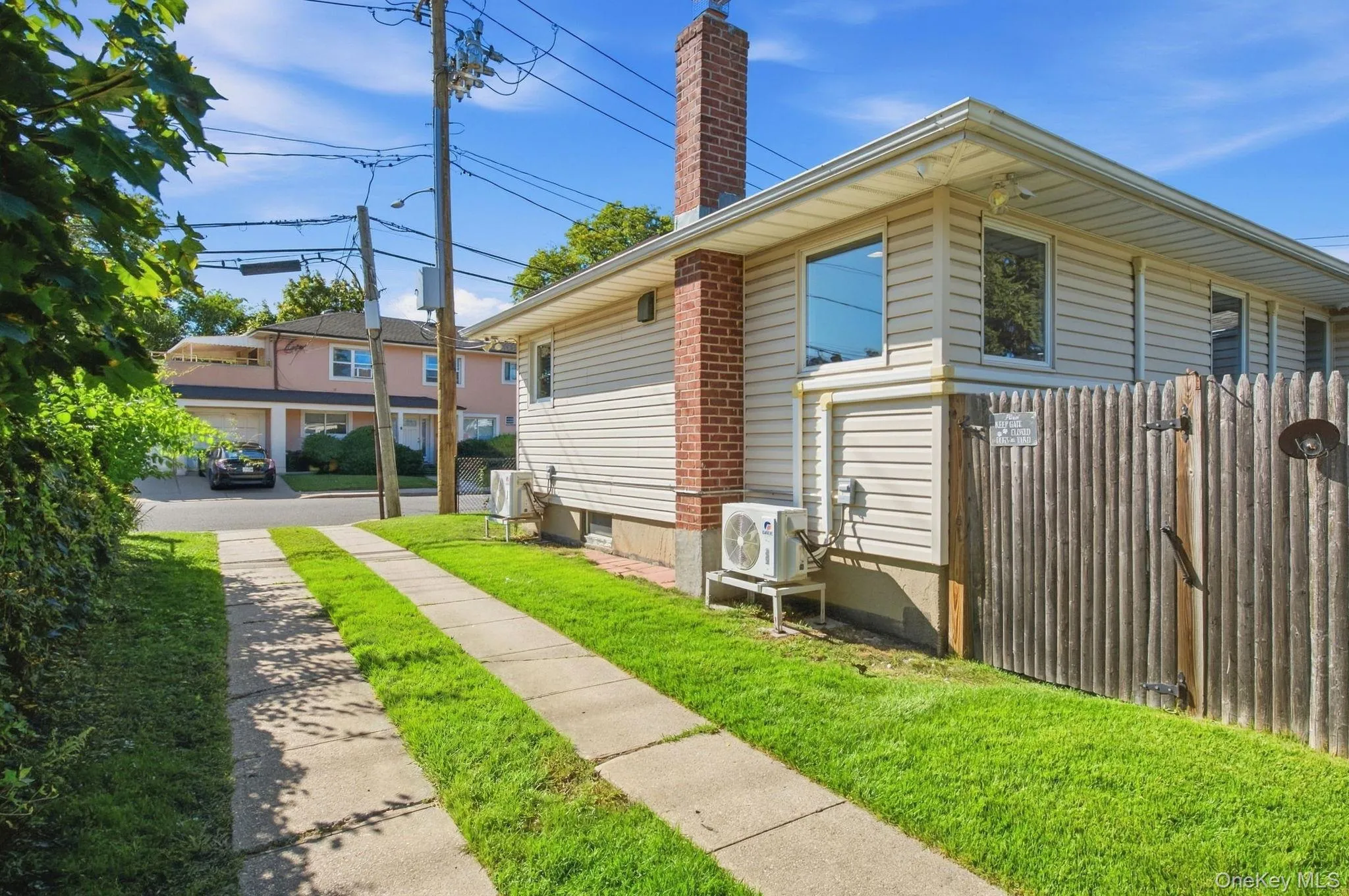 90 Conklin Street, Oyster Bay, NY, 3 Bedrooms Bedrooms, 6 Rooms Rooms,2 BathroomsBathrooms,Residential,For Rent,Conklin,0,1051492 90 Conklin Street, Oyster Bay, NY, 3 Bedrooms Bedrooms, 6 Rooms Rooms,2 BathroomsBathrooms,Residential,For Rent,Conklin,0,1051492