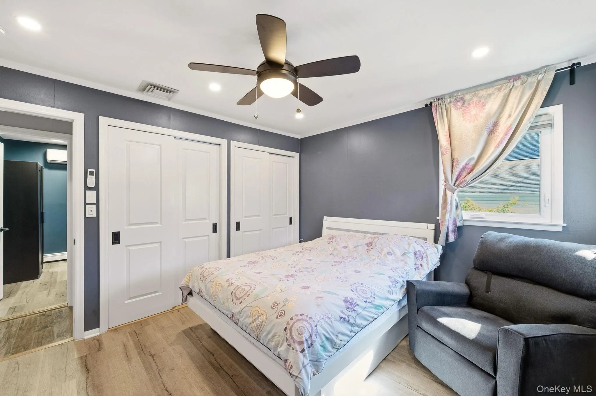 90 Conklin Street, Oyster Bay, NY, 3 Bedrooms Bedrooms, 6 Rooms Rooms,2 BathroomsBathrooms,Residential,For Rent,Conklin,0,1051492 90 Conklin Street, Oyster Bay, NY, 3 Bedrooms Bedrooms, 6 Rooms Rooms,2 BathroomsBathrooms,Residential,For Rent,Conklin,0,1051492