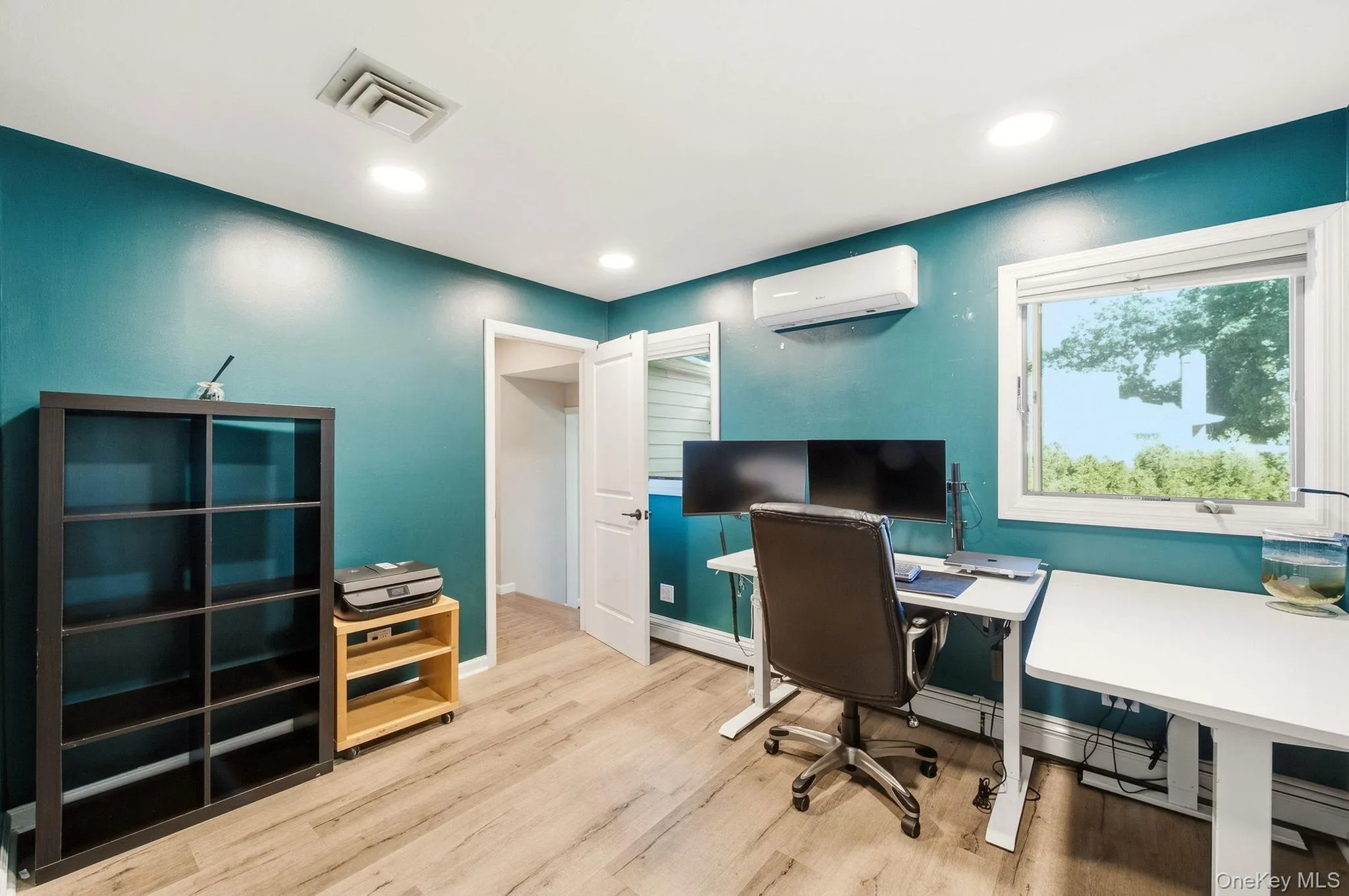 90 Conklin Street, Oyster Bay, NY, 3 Bedrooms Bedrooms, 6 Rooms Rooms,2 BathroomsBathrooms,Residential,For Rent,Conklin,0,1051492 90 Conklin Street, Oyster Bay, NY, 3 Bedrooms Bedrooms, 6 Rooms Rooms,2 BathroomsBathrooms,Residential,For Rent,Conklin,0,1051492