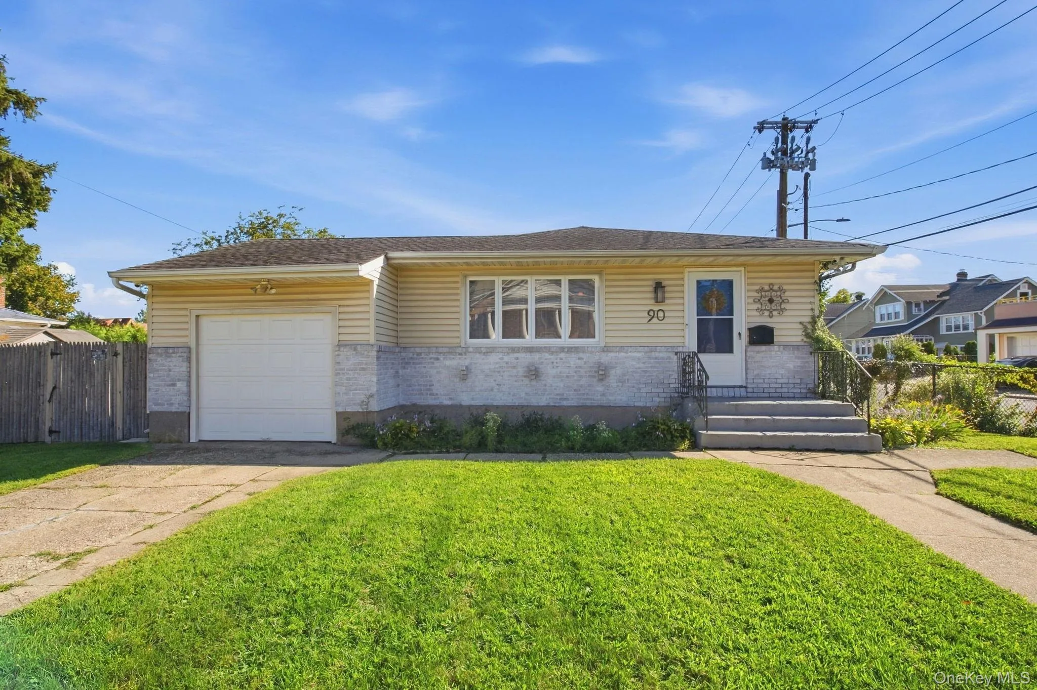 90 Conklin Street, Oyster Bay, NY, 3 Bedrooms Bedrooms, 6 Rooms Rooms,2 BathroomsBathrooms,Residential,For Rent,Conklin,0,1051492 90 Conklin Street, Oyster Bay, NY, 3 Bedrooms Bedrooms, 6 Rooms Rooms,2 BathroomsBathrooms,Residential,For Rent,Conklin,0,1051492