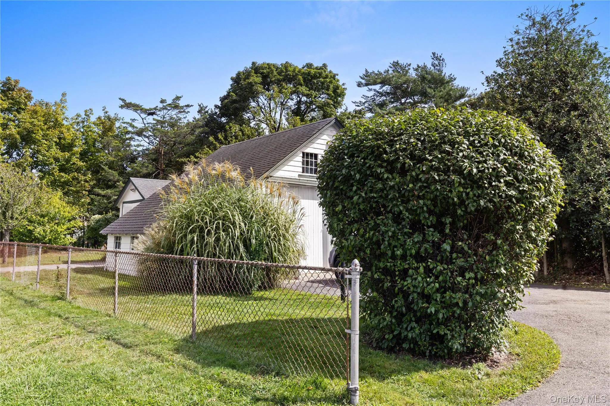 992 Roanoke Avenue, Riverhead, NY, 3 Bedrooms Bedrooms, 6 Rooms Rooms,1 BathroomBathrooms,Residential,For Rent,Roanoke,0,1051494 992 Roanoke Avenue, Riverhead, NY, 3 Bedrooms Bedrooms, 6 Rooms Rooms,1 BathroomBathrooms,Residential,For Rent,Roanoke,0,1051494
