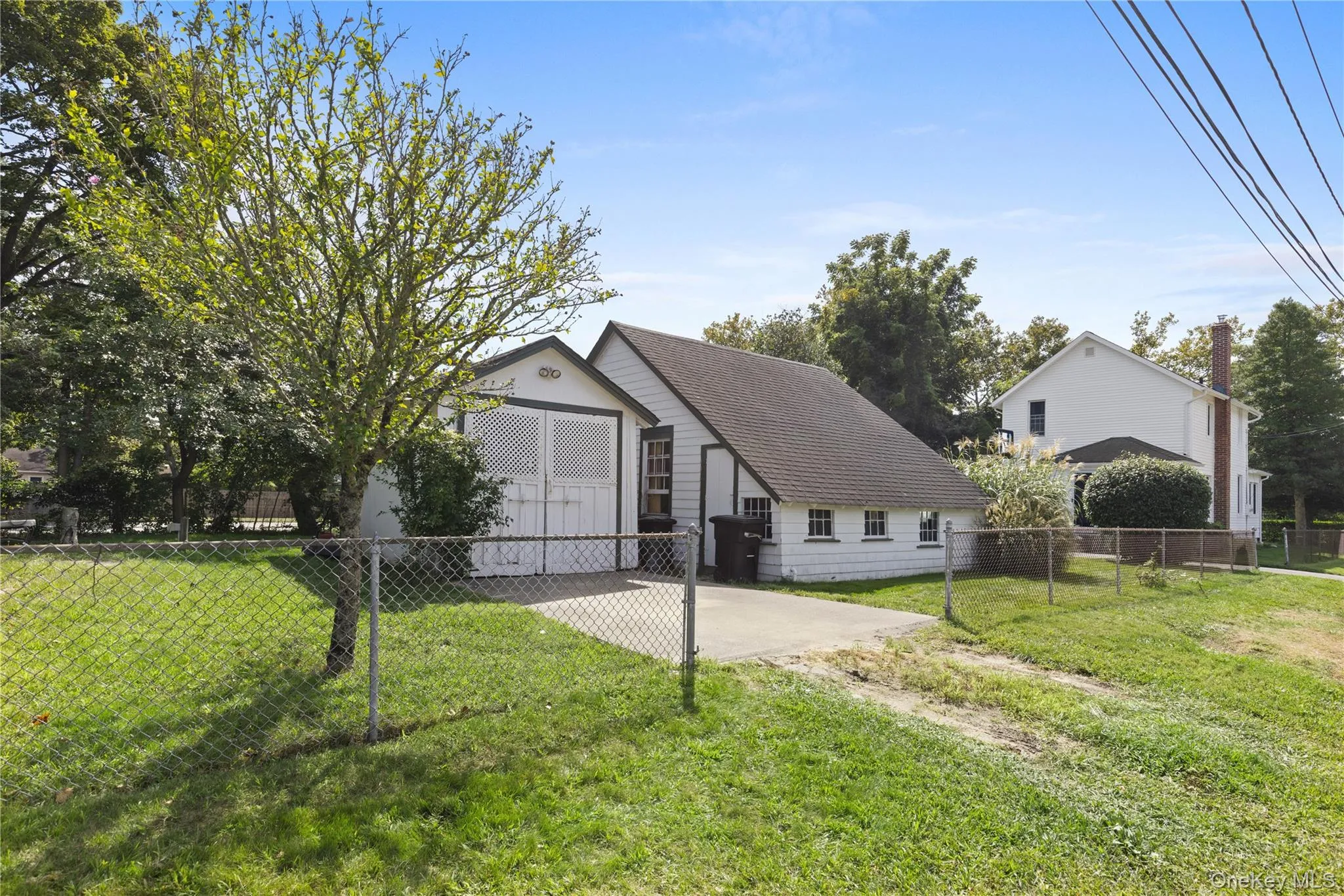 992 Roanoke Avenue, Riverhead, NY, 3 Bedrooms Bedrooms, 6 Rooms Rooms,1 BathroomBathrooms,Residential,For Rent,Roanoke,0,1051494 992 Roanoke Avenue, Riverhead, NY, 3 Bedrooms Bedrooms, 6 Rooms Rooms,1 BathroomBathrooms,Residential,For Rent,Roanoke,0,1051494