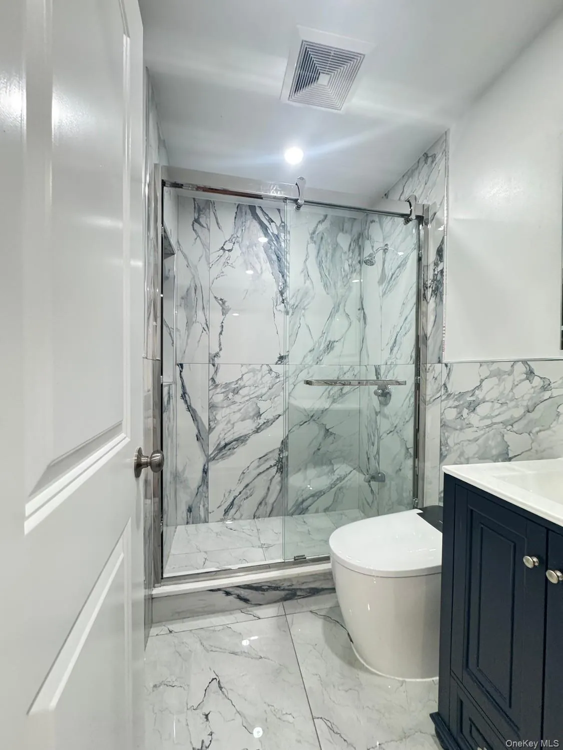 40-29 167th Street, New York, NY, 6 Bedrooms Bedrooms, 11 Rooms Rooms,4 BathroomsBathrooms,Residential,For Rent,167th,0,1051496 40-29 167th Street, New York, NY, 6 Bedrooms Bedrooms, 11 Rooms Rooms,4 BathroomsBathrooms,Residential,For Rent,167th,0,1051496
