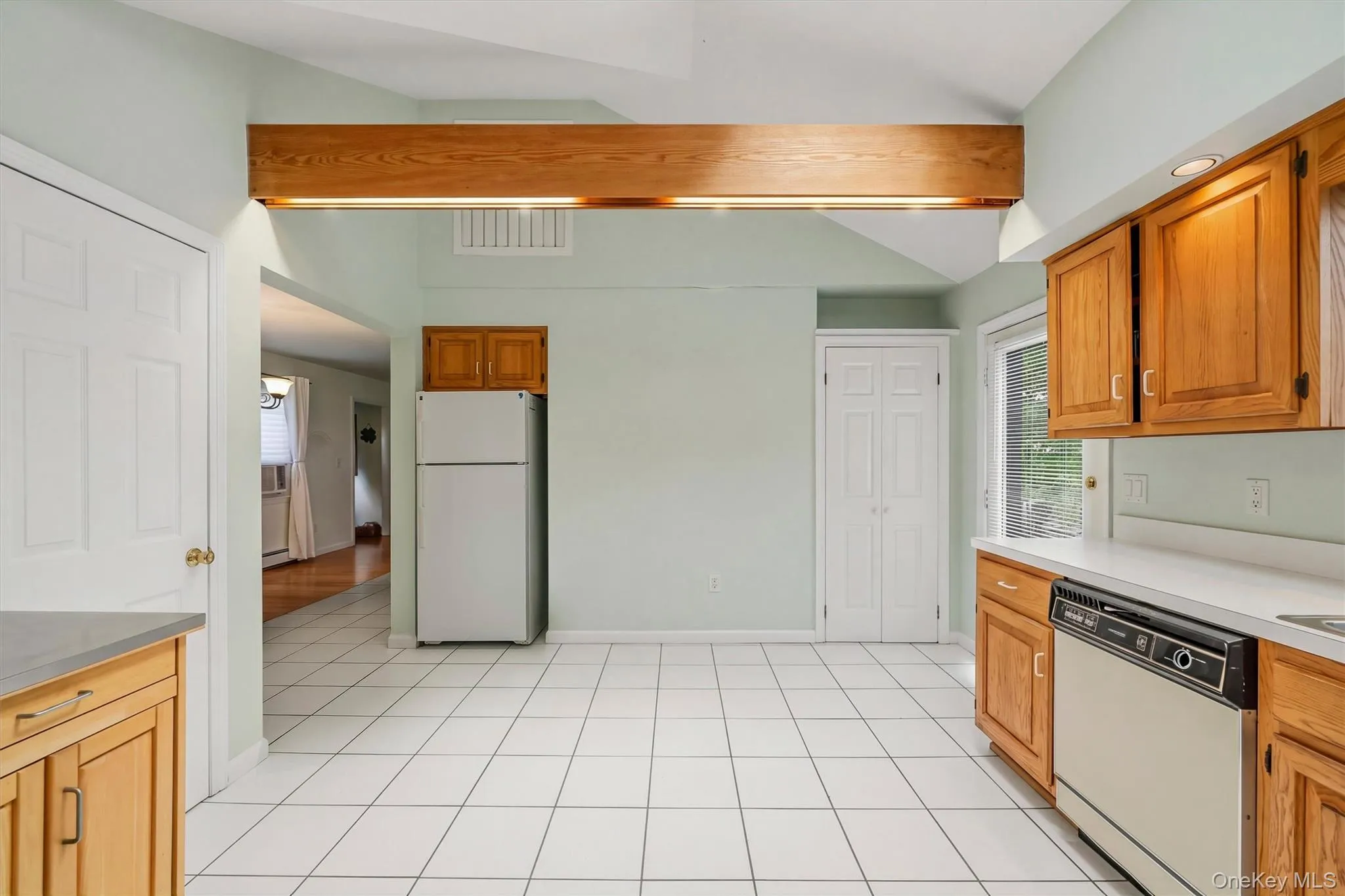 9 Whittier Avenue, Cortlandt, NY, 3 Bedrooms Bedrooms, 7 Rooms Rooms,2 BathroomsBathrooms,Residential,For Rent,Whittier,0,1051498 9 Whittier Avenue, Cortlandt, NY, 3 Bedrooms Bedrooms, 7 Rooms Rooms,2 BathroomsBathrooms,Residential,For Rent,Whittier,0,1051498