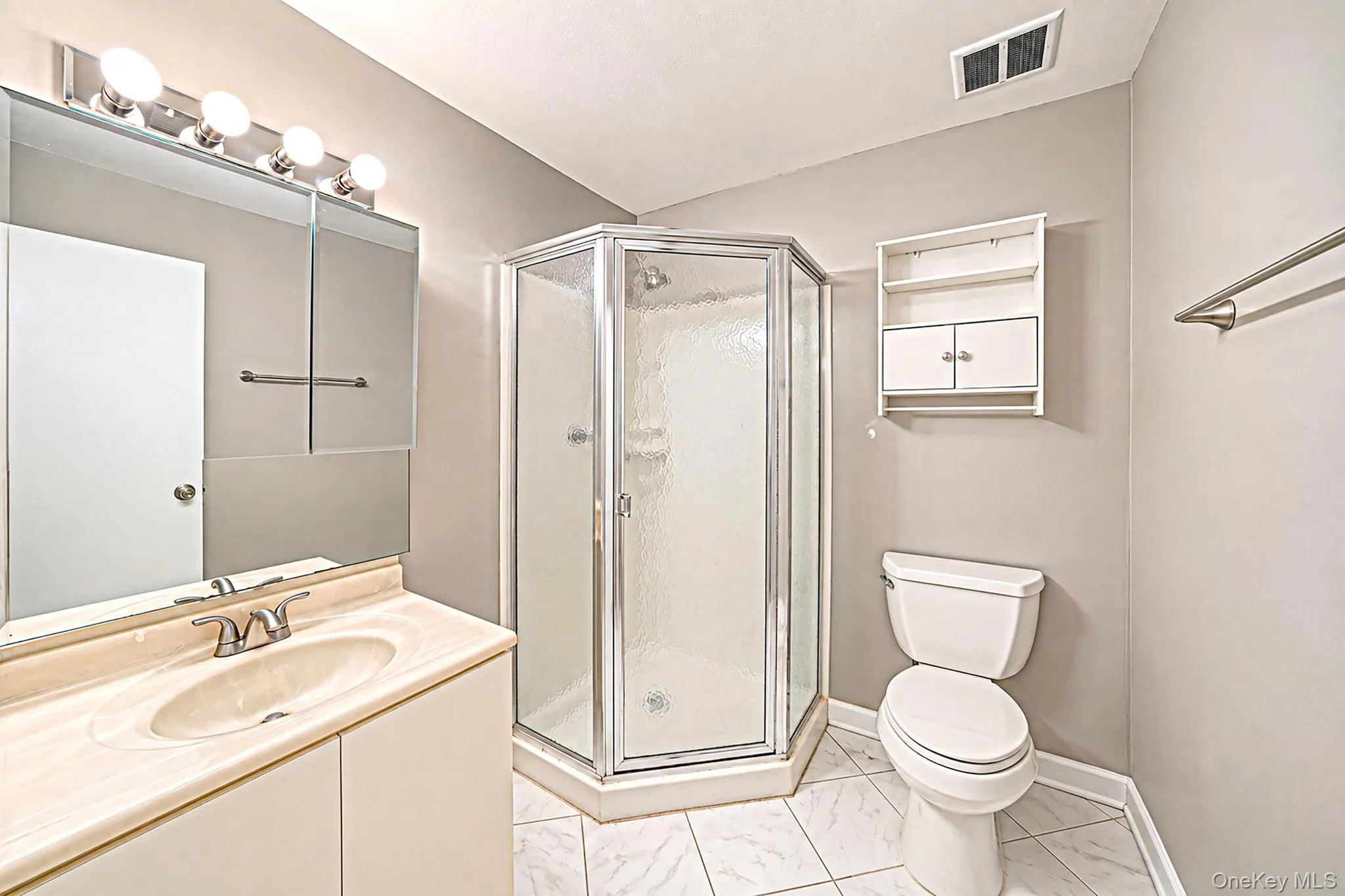 710 Hilltop Court, Brookhaven, NY, 2 Bedrooms Bedrooms, 4 Rooms Rooms,2 BathroomsBathrooms,Residential,For Rent,Hilltop,0,1051501 710 Hilltop Court, Brookhaven, NY, 2 Bedrooms Bedrooms, 4 Rooms Rooms,2 BathroomsBathrooms,Residential,For Rent,Hilltop,0,1051501