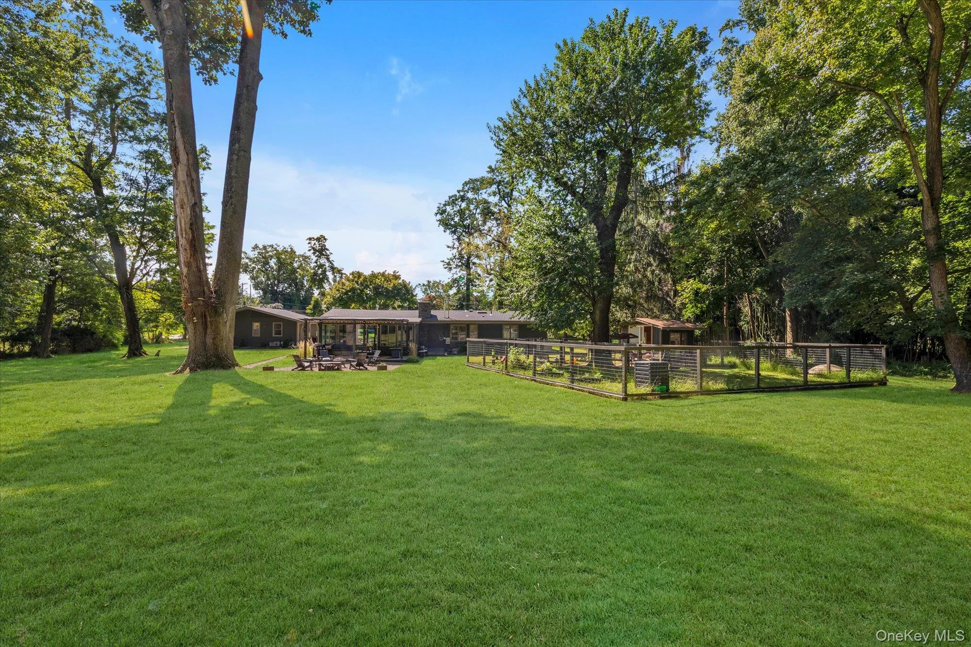 8 Meadow Lane, Huntington, NY, 3 Bedrooms Bedrooms, 7 Rooms Rooms,3 BathroomsBathrooms,Residential,For Rent,Meadow,0,1051505 8 Meadow Lane, Huntington, NY, 3 Bedrooms Bedrooms, 7 Rooms Rooms,3 BathroomsBathrooms,Residential,For Rent,Meadow,0,1051505
