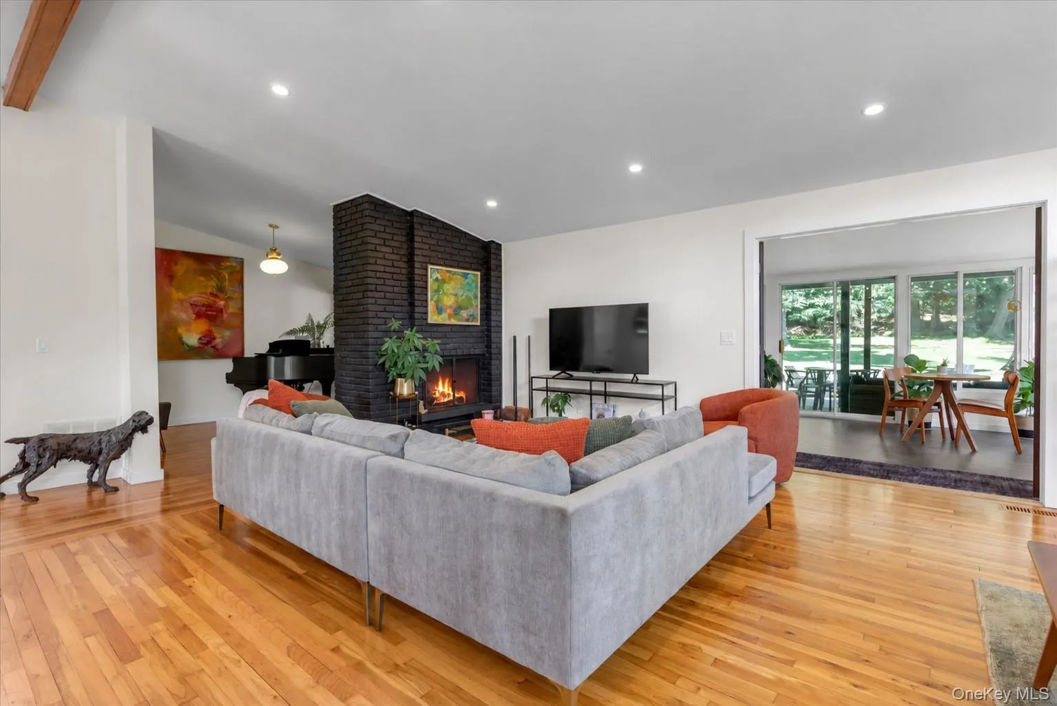 8 Meadow Lane, Huntington, NY, 3 Bedrooms Bedrooms, 7 Rooms Rooms,3 BathroomsBathrooms,Residential,For Rent,Meadow,0,1051505 8 Meadow Lane, Huntington, NY, 3 Bedrooms Bedrooms, 7 Rooms Rooms,3 BathroomsBathrooms,Residential,For Rent,Meadow,0,1051505