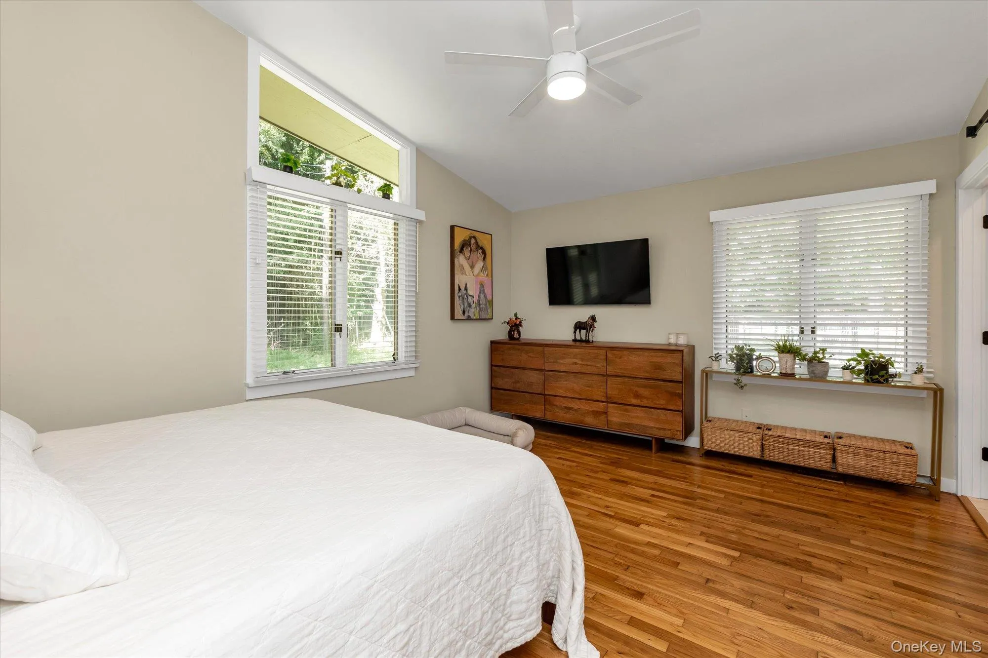 8 Meadow Lane, Huntington, NY, 3 Bedrooms Bedrooms, 7 Rooms Rooms,3 BathroomsBathrooms,Residential,For Rent,Meadow,0,1051505 8 Meadow Lane, Huntington, NY, 3 Bedrooms Bedrooms, 7 Rooms Rooms,3 BathroomsBathrooms,Residential,For Rent,Meadow,0,1051505