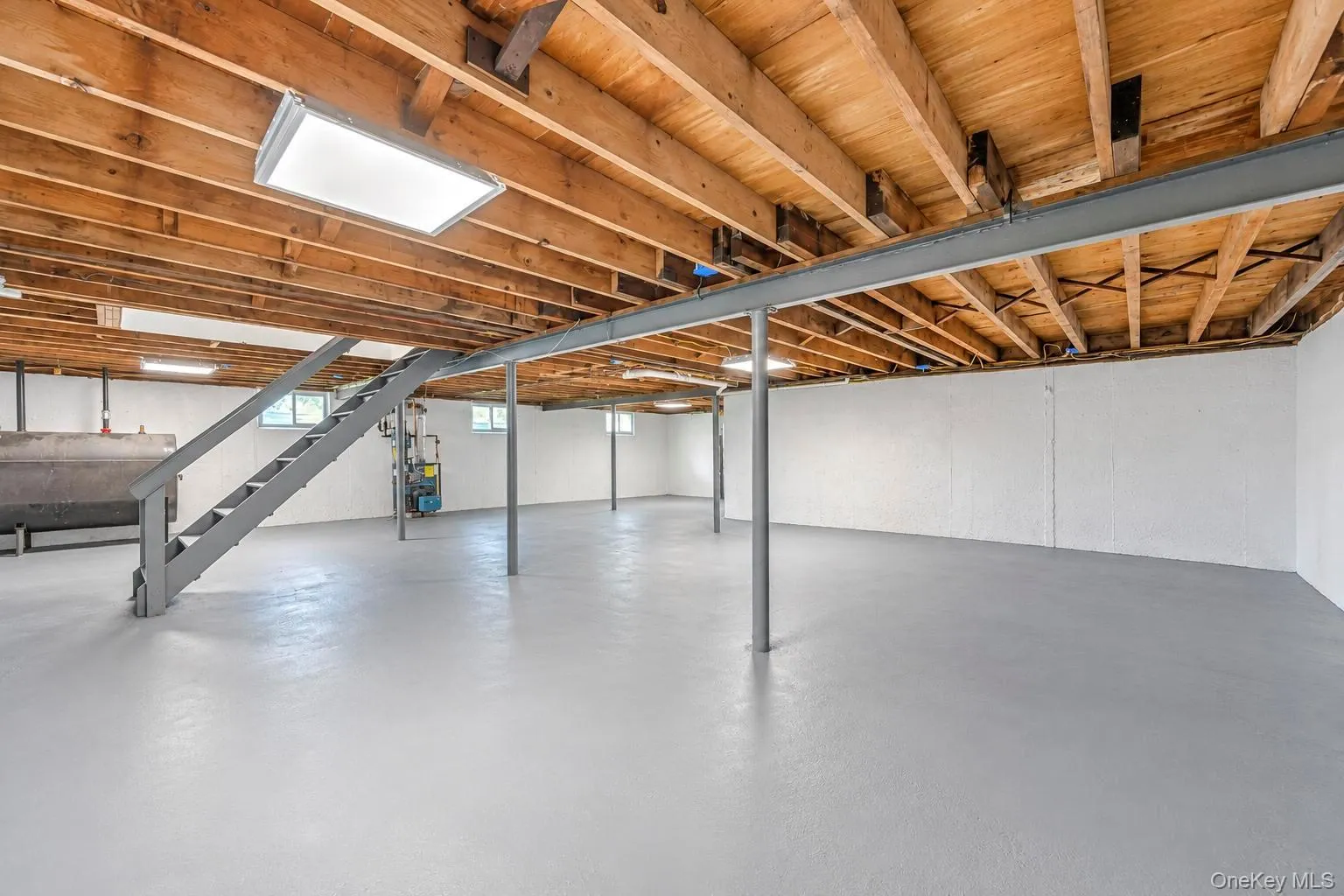 1 Azealia Court, Huntington, NY, 3 Bedrooms Bedrooms, 9 Rooms Rooms,2 BathroomsBathrooms,Residential,For Rent,Azealia,0,1051506 1 Azealia Court, Huntington, NY, 3 Bedrooms Bedrooms, 9 Rooms Rooms,2 BathroomsBathrooms,Residential,For Rent,Azealia,0,1051506