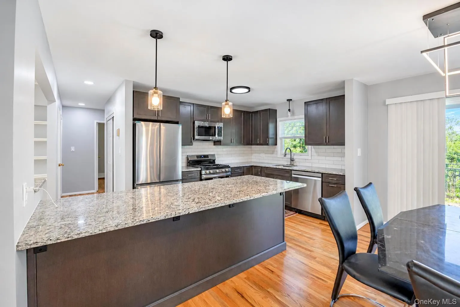 1 Azealia Court, Huntington, NY, 3 Bedrooms Bedrooms, 9 Rooms Rooms,2 BathroomsBathrooms,Residential,For Rent,Azealia,0,1051506 1 Azealia Court, Huntington, NY, 3 Bedrooms Bedrooms, 9 Rooms Rooms,2 BathroomsBathrooms,Residential,For Rent,Azealia,0,1051506