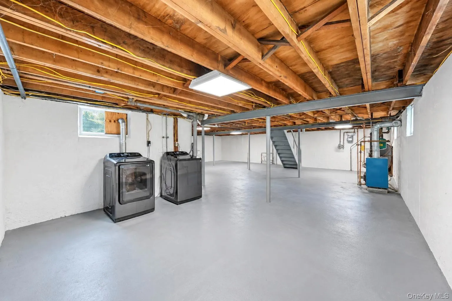 1 Azealia Court, Huntington, NY, 3 Bedrooms Bedrooms, 9 Rooms Rooms,2 BathroomsBathrooms,Residential,For Rent,Azealia,0,1051506 1 Azealia Court, Huntington, NY, 3 Bedrooms Bedrooms, 9 Rooms Rooms,2 BathroomsBathrooms,Residential,For Rent,Azealia,0,1051506