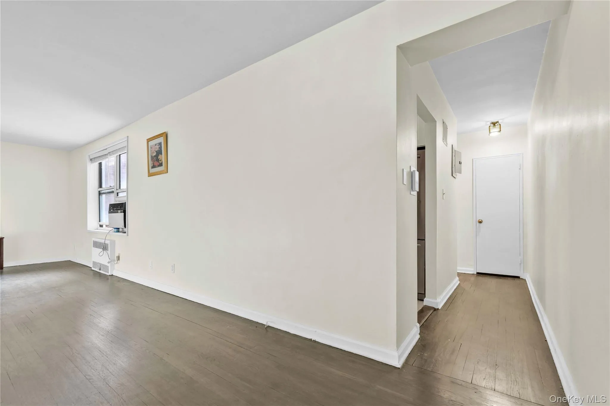 27-10 Parsons Boulevard, New York, NY, 1 Bedroom Bedrooms, 4 Rooms Rooms,1 BathroomBathrooms,Residential,For Rent,Parsons,0,1051511 27-10 Parsons Boulevard, New York, NY, 1 Bedroom Bedrooms, 4 Rooms Rooms,1 BathroomBathrooms,Residential,For Rent,Parsons,0,1051511