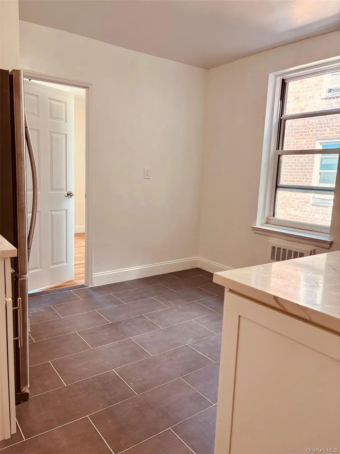 1300 Midland Avenue, Yonkers, NY, 2 Bedrooms Bedrooms, 4 Rooms Rooms,1 BathroomBathrooms,Residential,For Rent,Midland,0,1051512 1300 Midland Avenue, Yonkers, NY, 2 Bedrooms Bedrooms, 4 Rooms Rooms,1 BathroomBathrooms,Residential,For Rent,Midland,0,1051512