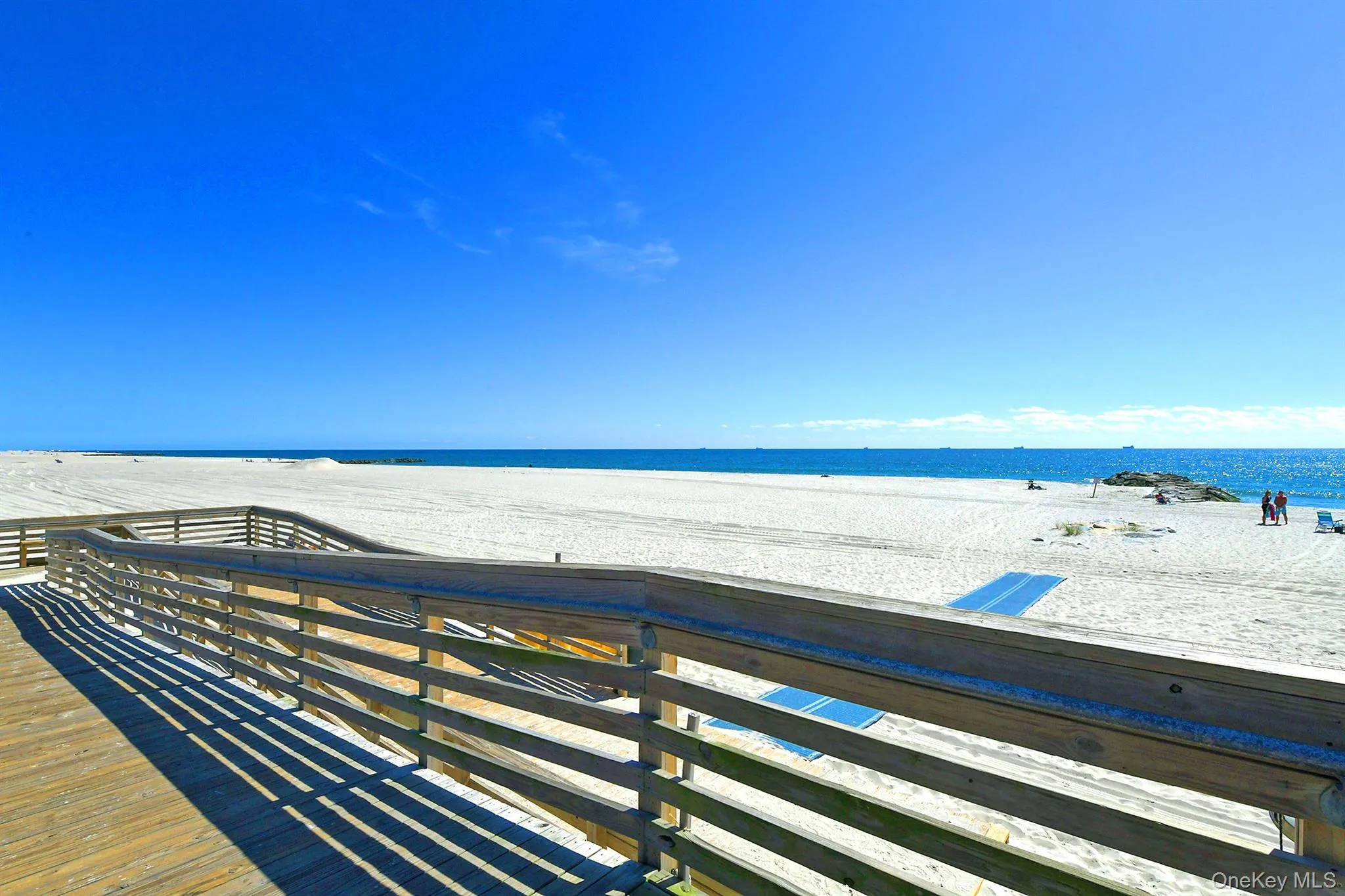 370 Broadway, Long Beach, NY, 1 Bedroom Bedrooms, 3 Rooms Rooms,1 BathroomBathrooms,Residential,For Rent,Broadway,0,1051513 370 Broadway, Long Beach, NY, 1 Bedroom Bedrooms, 3 Rooms Rooms,1 BathroomBathrooms,Residential,For Rent,Broadway,0,1051513