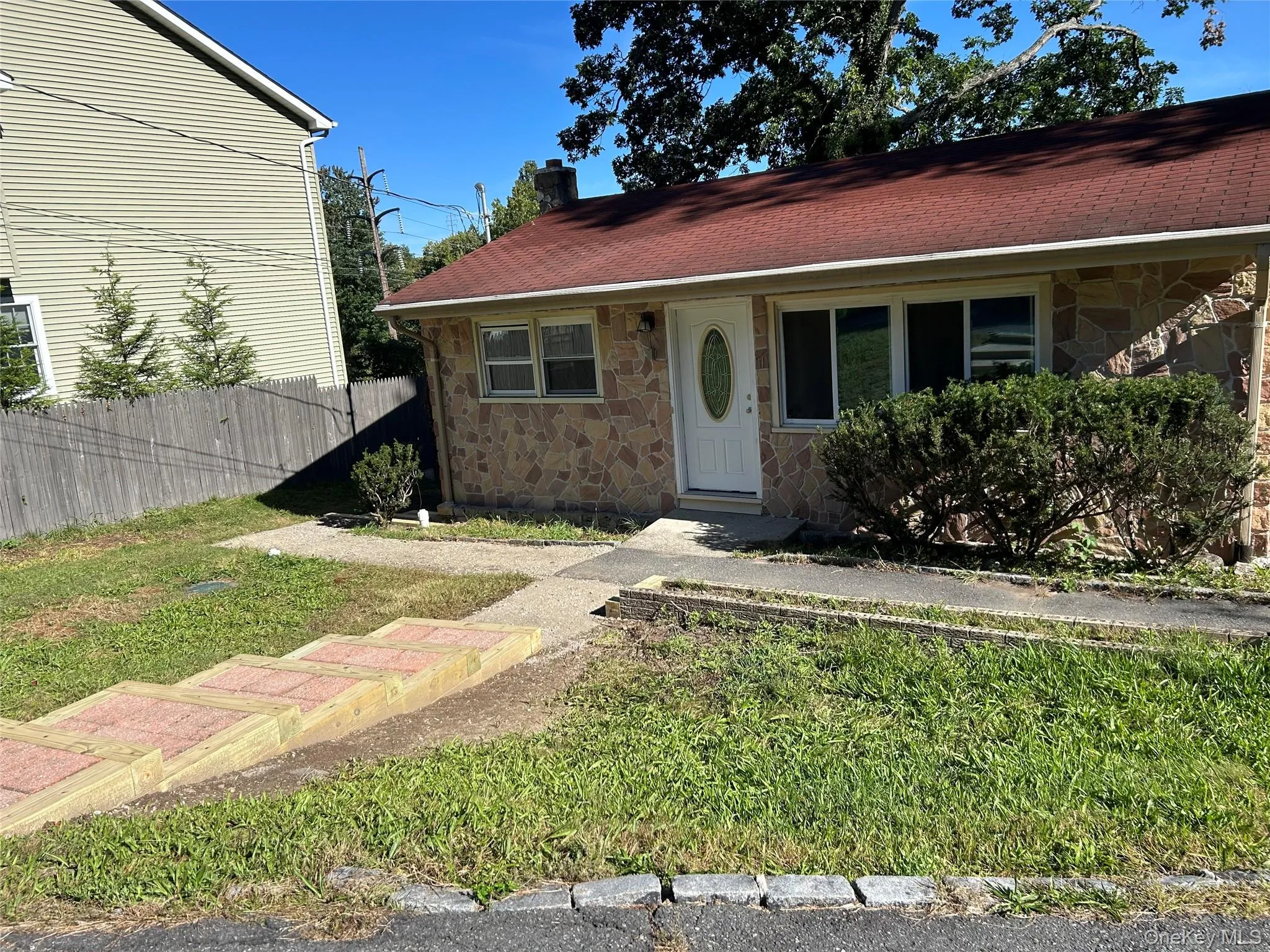 11 Ann Place, Ramapo, NY, 4 Bedrooms Bedrooms, 8 Rooms Rooms,2 BathroomsBathrooms,Residential Lease,For Rent,Ann,0,1051516 11 Ann Place, Ramapo, NY, 4 Bedrooms Bedrooms, 8 Rooms Rooms,2 BathroomsBathrooms,Residential Lease,For Rent,Ann,0,1051516