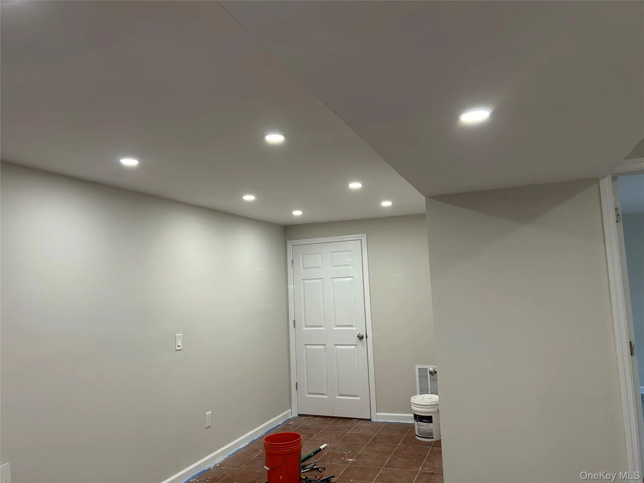11 Ann Place, Ramapo, NY, 4 Bedrooms Bedrooms, 8 Rooms Rooms,2 BathroomsBathrooms,Residential Lease,For Rent,Ann,0,1051516 11 Ann Place, Ramapo, NY, 4 Bedrooms Bedrooms, 8 Rooms Rooms,2 BathroomsBathrooms,Residential Lease,For Rent,Ann,0,1051516