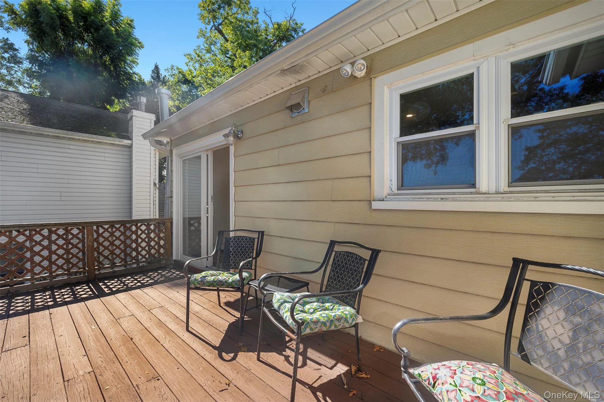 171 Taft Crescent, Huntington, NY, 1 Bedroom Bedrooms, 5 Room Rooms,1 BathroomBathrooms,Residential Lease,For Rent,Taft,0,1051524 171 Taft Crescent, Huntington, NY, 1 Bedroom Bedrooms, 5 Room Rooms,1 BathroomBathrooms,Residential Lease,For Rent,Taft,0,1051524