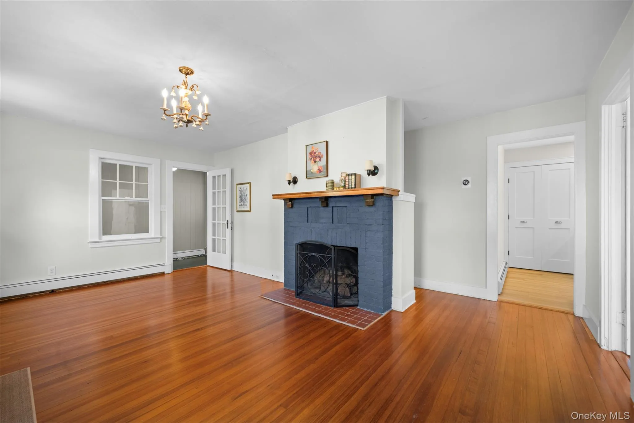 171 Taft Crescent, Huntington, NY, 1 Bedroom Bedrooms, 5 Room Rooms,1 BathroomBathrooms,Residential Lease,For Rent,Taft,0,1051524 171 Taft Crescent, Huntington, NY, 1 Bedroom Bedrooms, 5 Room Rooms,1 BathroomBathrooms,Residential Lease,For Rent,Taft,0,1051524