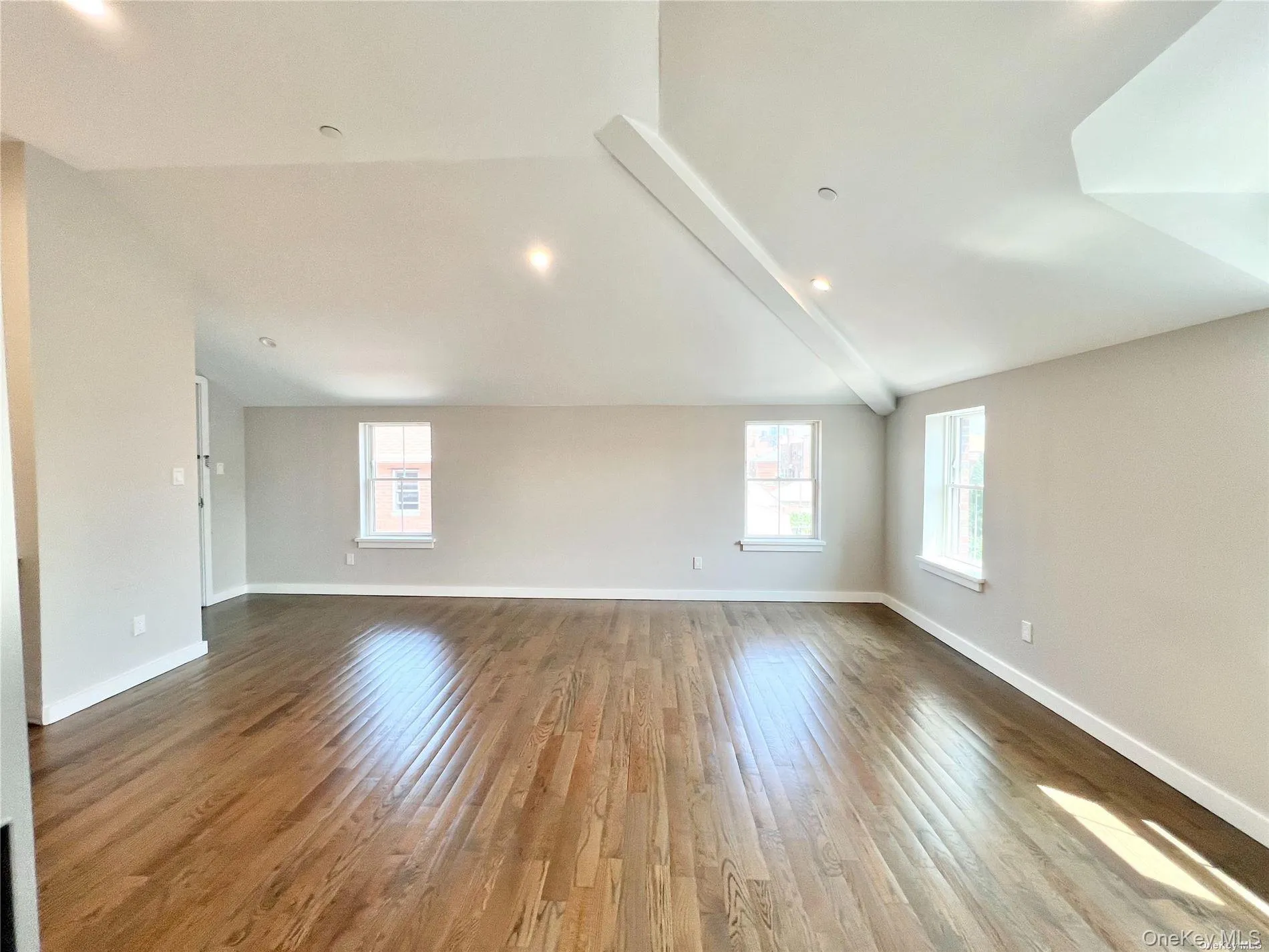 56-75 136TH Street, New York, NY, 2 Bedrooms Bedrooms, 5 Rooms Rooms,2 BathroomsBathrooms,Residential,For Rent,136TH,0,1051526 56-75 136TH Street, New York, NY, 2 Bedrooms Bedrooms, 5 Rooms Rooms,2 BathroomsBathrooms,Residential,For Rent,136TH,0,1051526