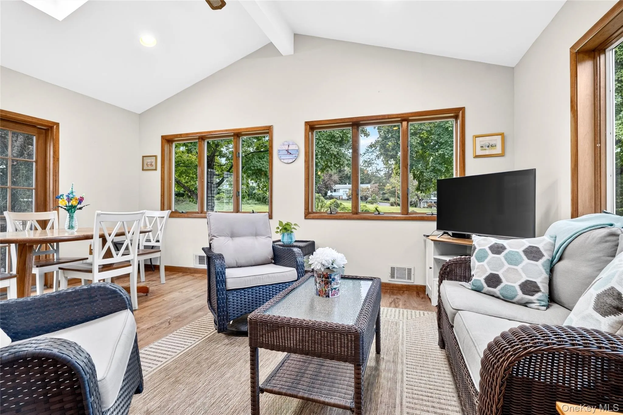 32 Sengstacken Drive, Stony Point, NY, 3 Bedrooms Bedrooms, 12 Rooms Rooms,2 BathroomsBathrooms,Residential,For Rent,Sengstacken,0,1051528 32 Sengstacken Drive, Stony Point, NY, 3 Bedrooms Bedrooms, 12 Rooms Rooms,2 BathroomsBathrooms,Residential,For Rent,Sengstacken,0,1051528