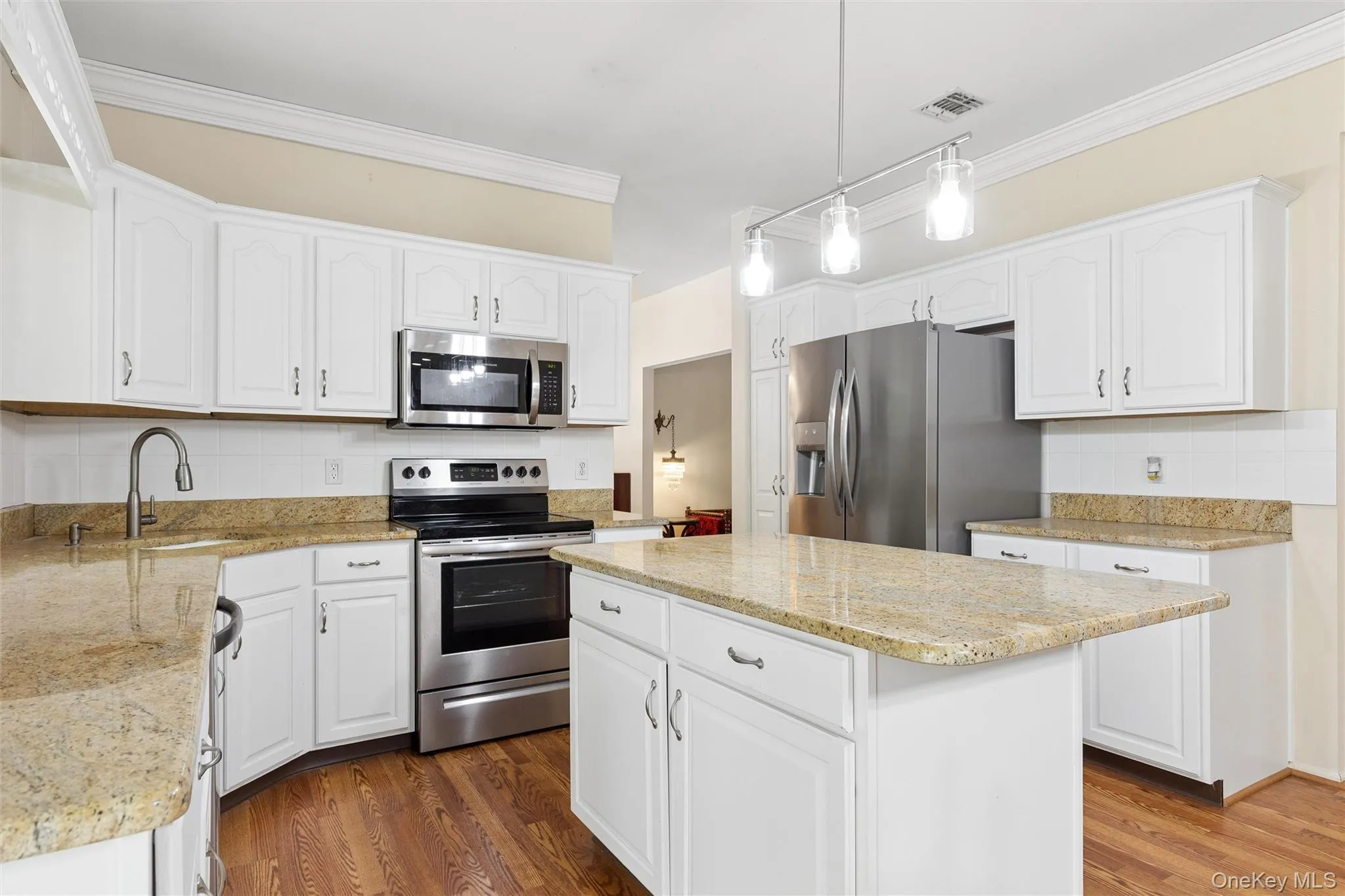 22 Jerusalem Hollow Road, Brookhaven, NY, 4 Bedrooms Bedrooms, 10 Rooms Rooms,3 BathroomsBathrooms,Residential,For Rent,Jerusalem Hollow,0,1051531 22 Jerusalem Hollow Road, Brookhaven, NY, 4 Bedrooms Bedrooms, 10 Rooms Rooms,3 BathroomsBathrooms,Residential,For Rent,Jerusalem Hollow,0,1051531