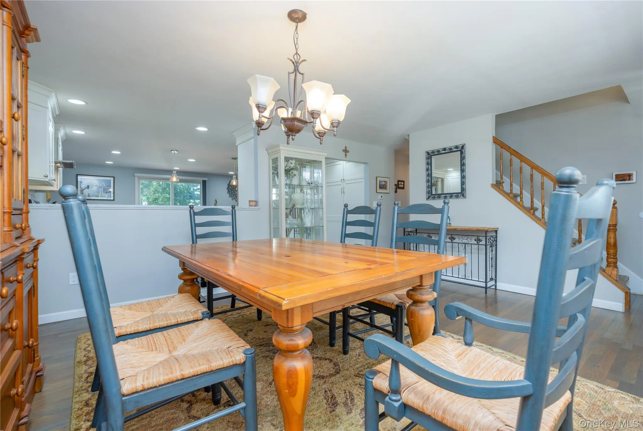 7 Virginia Street, Clarkstown, NY, 6 Bedrooms Bedrooms, 10 Rooms Rooms,3 BathroomsBathrooms,Residential,For Rent,Virginia,0,1051534 7 Virginia Street, Clarkstown, NY, 6 Bedrooms Bedrooms, 10 Rooms Rooms,3 BathroomsBathrooms,Residential,For Rent,Virginia,0,1051534