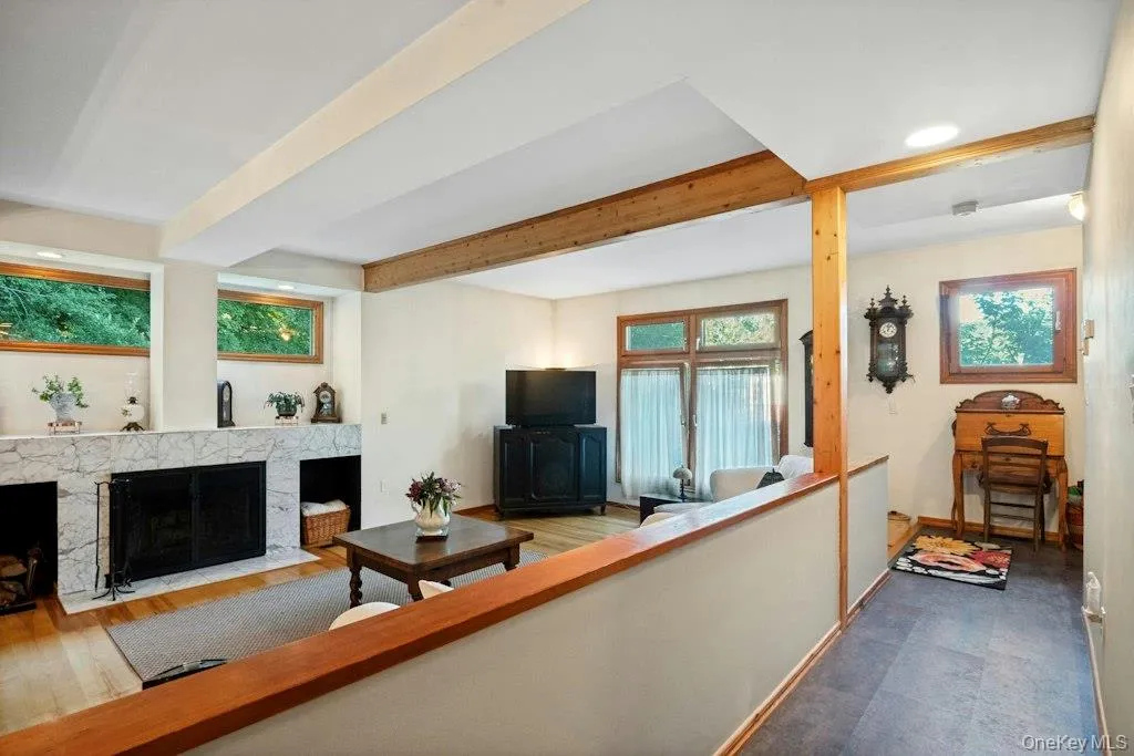 12 Deer Ridge Road, Bedford, NY, 3 Bedrooms Bedrooms, 8 Rooms Rooms,2 BathroomsBathrooms,Residential,For Rent,Deer Ridge,0,1051540 12 Deer Ridge Road, Bedford, NY, 3 Bedrooms Bedrooms, 8 Rooms Rooms,2 BathroomsBathrooms,Residential,For Rent,Deer Ridge,0,1051540