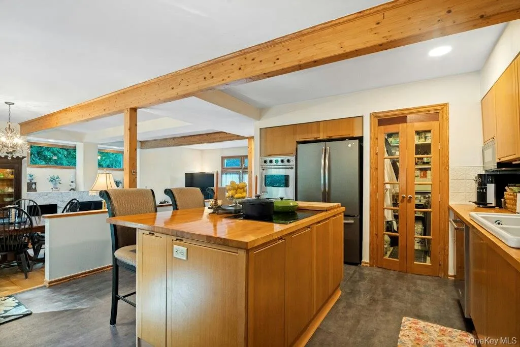 12 Deer Ridge Road, Bedford, NY, 3 Bedrooms Bedrooms, 8 Rooms Rooms,2 BathroomsBathrooms,Residential,For Rent,Deer Ridge,0,1051540 12 Deer Ridge Road, Bedford, NY, 3 Bedrooms Bedrooms, 8 Rooms Rooms,2 BathroomsBathrooms,Residential,For Rent,Deer Ridge,0,1051540