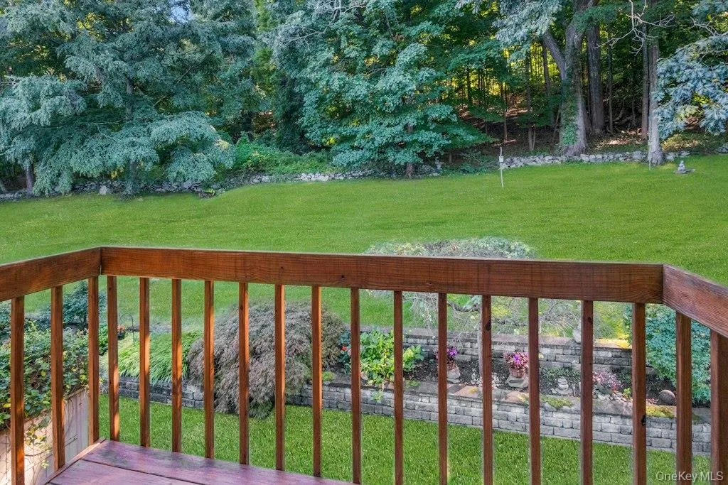 12 Deer Ridge Road, Bedford, NY, 3 Bedrooms Bedrooms, 8 Rooms Rooms,2 BathroomsBathrooms,Residential,For Rent,Deer Ridge,0,1051540 12 Deer Ridge Road, Bedford, NY, 3 Bedrooms Bedrooms, 8 Rooms Rooms,2 BathroomsBathrooms,Residential,For Rent,Deer Ridge,0,1051540