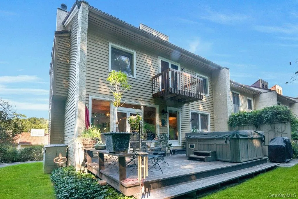 12 Deer Ridge Road, Bedford, NY, 3 Bedrooms Bedrooms, 8 Rooms Rooms,2 BathroomsBathrooms,Residential,For Rent,Deer Ridge,0,1051540 12 Deer Ridge Road, Bedford, NY, 3 Bedrooms Bedrooms, 8 Rooms Rooms,2 BathroomsBathrooms,Residential,For Rent,Deer Ridge,0,1051540