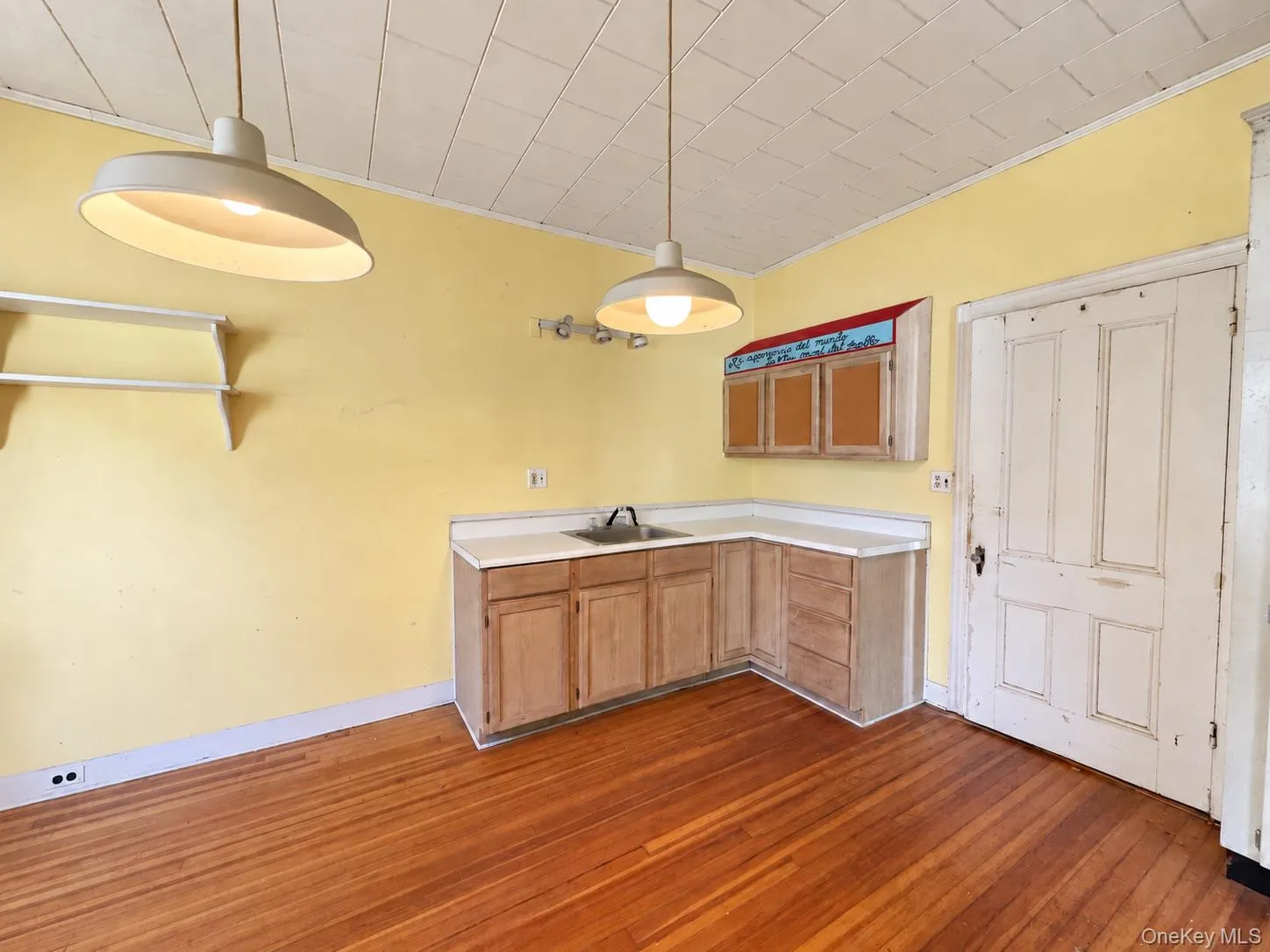 571 Main Street, Cairo, NY, 3 Bedrooms Bedrooms, 6 Rooms Rooms,1 BathroomBathrooms,Residential,For Rent,Main,0,1051545 571 Main Street, Cairo, NY, 3 Bedrooms Bedrooms, 6 Rooms Rooms,1 BathroomBathrooms,Residential,For Rent,Main,0,1051545