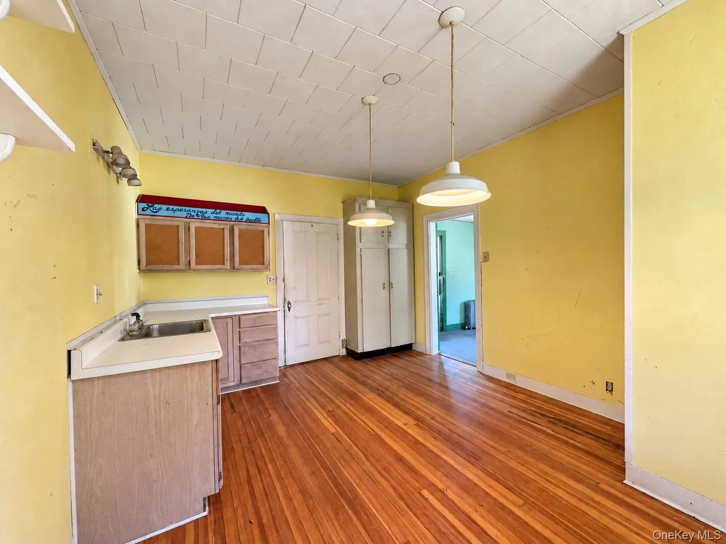 571 Main Street, Cairo, NY, 3 Bedrooms Bedrooms, 6 Rooms Rooms,1 BathroomBathrooms,Residential,For Rent,Main,0,1051545 571 Main Street, Cairo, NY, 3 Bedrooms Bedrooms, 6 Rooms Rooms,1 BathroomBathrooms,Residential,For Rent,Main,0,1051545