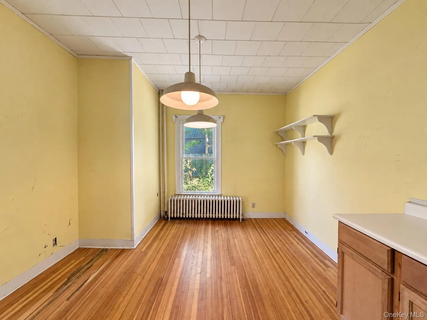 571 Main Street, Cairo, NY, 3 Bedrooms Bedrooms, 6 Rooms Rooms,1 BathroomBathrooms,Residential,For Rent,Main,0,1051545 571 Main Street, Cairo, NY, 3 Bedrooms Bedrooms, 6 Rooms Rooms,1 BathroomBathrooms,Residential,For Rent,Main,0,1051545