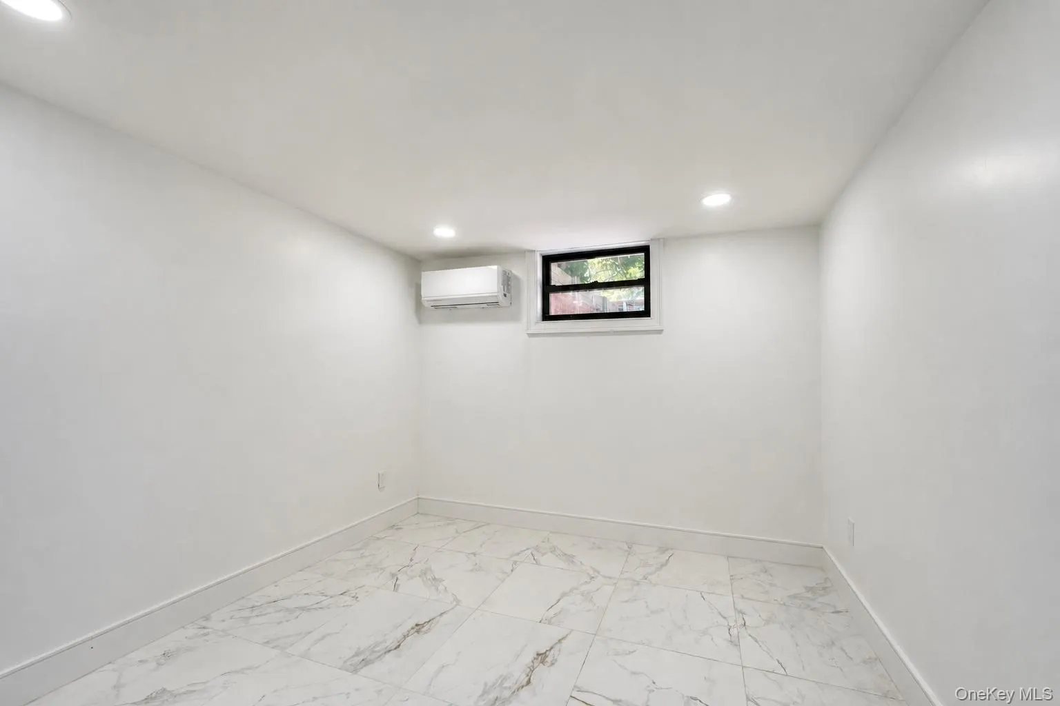 1194 Albany Avenue, New York, NY, 6 Bedrooms Bedrooms, 11 Rooms Rooms,2 BathroomsBathrooms,Residential,For Rent,Albany,0,1051548 1194 Albany Avenue, New York, NY, 6 Bedrooms Bedrooms, 11 Rooms Rooms,2 BathroomsBathrooms,Residential,For Rent,Albany,0,1051548