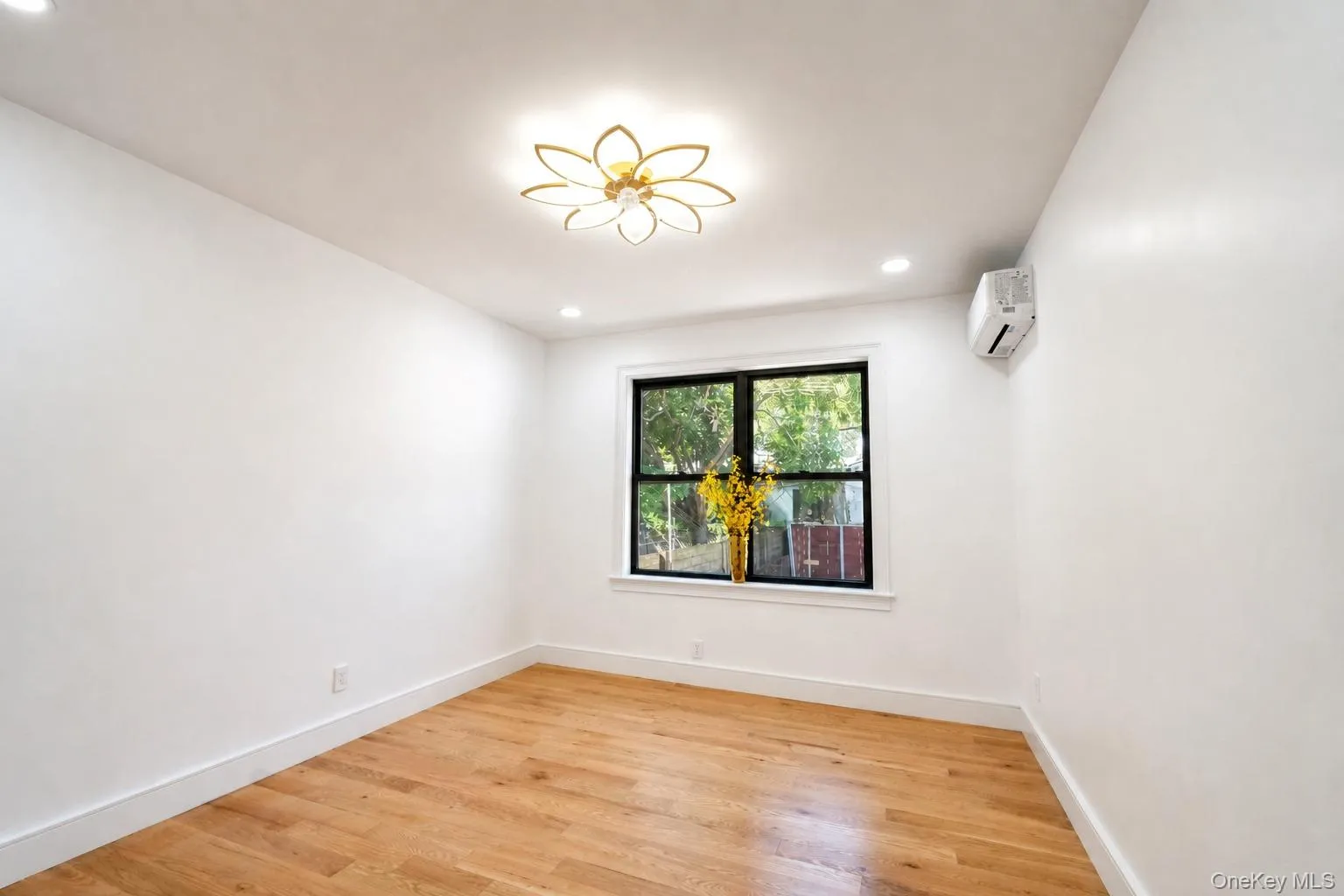 1194 Albany Avenue, New York, NY, 6 Bedrooms Bedrooms, 11 Rooms Rooms,2 BathroomsBathrooms,Residential,For Rent,Albany,0,1051548 1194 Albany Avenue, New York, NY, 6 Bedrooms Bedrooms, 11 Rooms Rooms,2 BathroomsBathrooms,Residential,For Rent,Albany,0,1051548