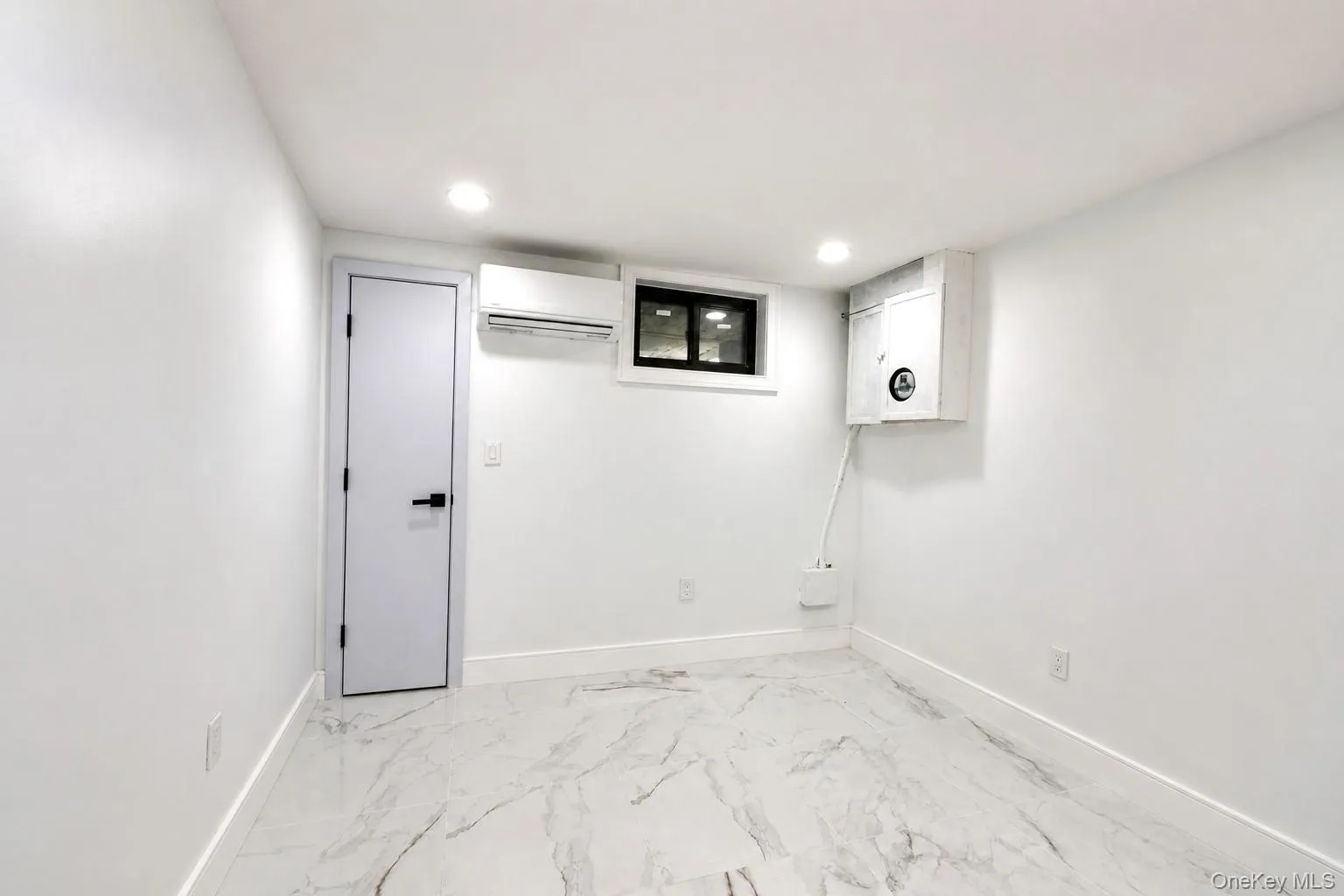 1194 Albany Avenue, New York, NY, 6 Bedrooms Bedrooms, 11 Rooms Rooms,2 BathroomsBathrooms,Residential,For Rent,Albany,0,1051548 1194 Albany Avenue, New York, NY, 6 Bedrooms Bedrooms, 11 Rooms Rooms,2 BathroomsBathrooms,Residential,For Rent,Albany,0,1051548