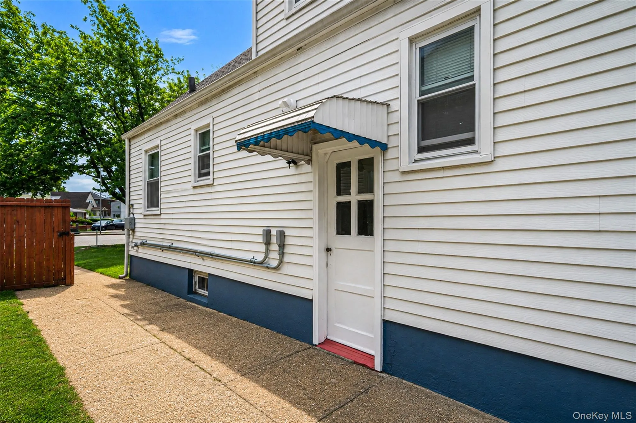 26903 Union Turnpike, New York, NY, 4 Bedrooms Bedrooms, 5 Rooms Rooms,3 BathroomsBathrooms,Residential,For Rent,Union,0,1051556 26903 Union Turnpike, New York, NY, 4 Bedrooms Bedrooms, 5 Rooms Rooms,3 BathroomsBathrooms,Residential,For Rent,Union,0,1051556