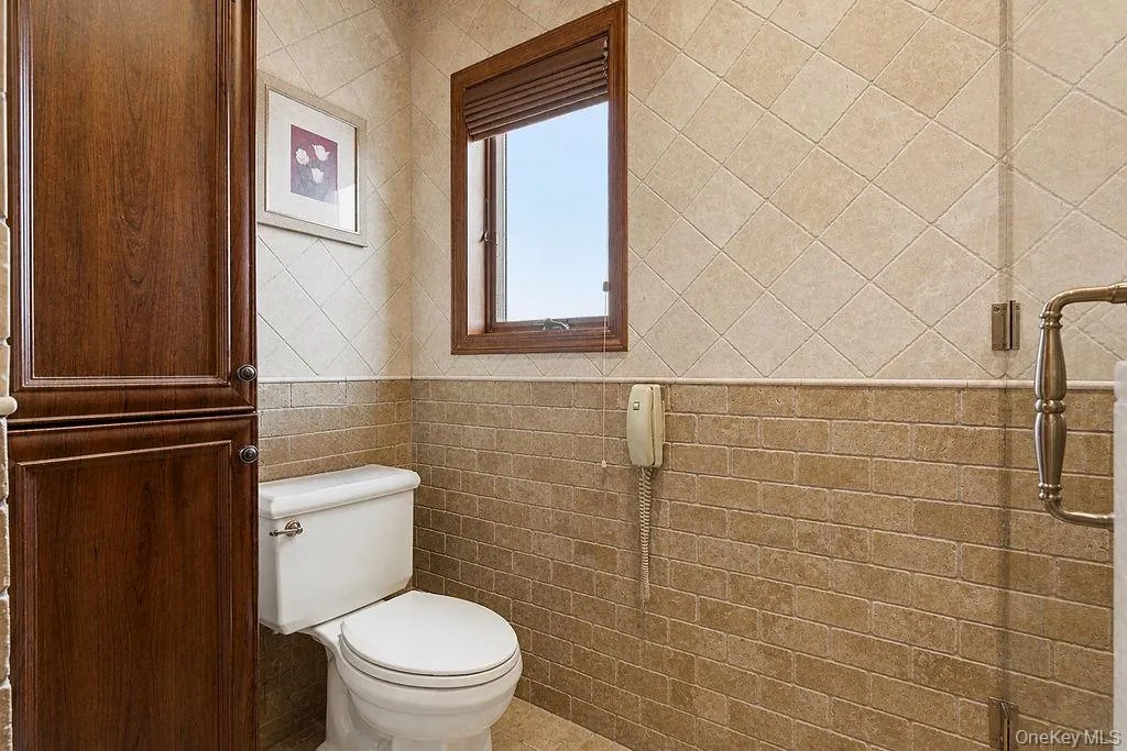 158-31 86th Street, New York, NY, 3 Bedrooms Bedrooms, 10 Rooms Rooms,2 BathroomsBathrooms,Residential,For Rent,86th,0,1051557 158-31 86th Street, New York, NY, 3 Bedrooms Bedrooms, 10 Rooms Rooms,2 BathroomsBathrooms,Residential,For Rent,86th,0,1051557