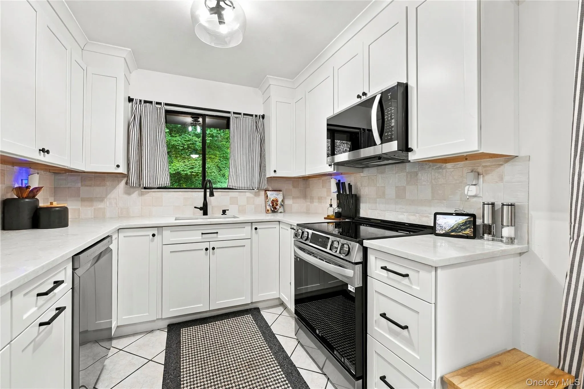 10 Briarcliff Drive S, Ossining, NY, 2 Bedrooms Bedrooms, 5 Rooms Rooms,2 BathroomsBathrooms,Residential,For Rent,Briarcliff Drive S,0,1051559 10 Briarcliff Drive S, Ossining, NY, 2 Bedrooms Bedrooms, 5 Rooms Rooms,2 BathroomsBathrooms,Residential,For Rent,Briarcliff Drive S,0,1051559