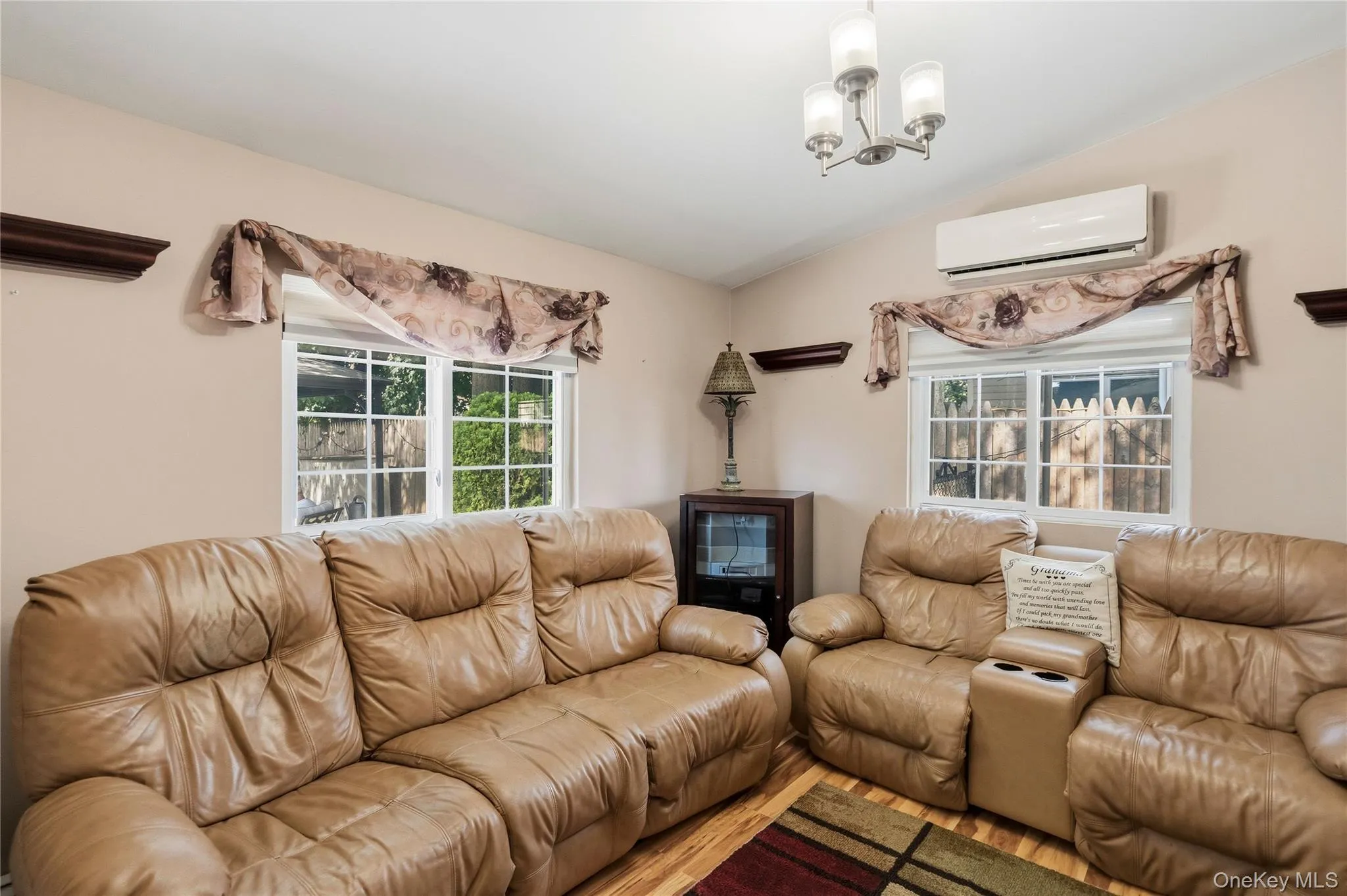 14 Mayfair Lane, Oyster Bay, NY, 4 Bedrooms Bedrooms, 7 Rooms Rooms,2 BathroomsBathrooms,Residential,For Rent,Mayfair,0,1051563 14 Mayfair Lane, Oyster Bay, NY, 4 Bedrooms Bedrooms, 7 Rooms Rooms,2 BathroomsBathrooms,Residential,For Rent,Mayfair,0,1051563