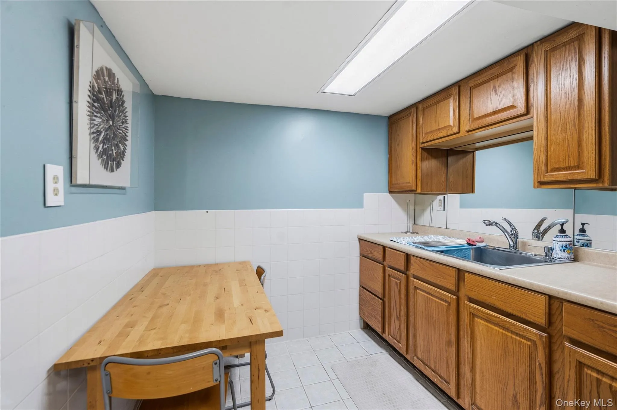 14 Mayfair Lane, Oyster Bay, NY, 4 Bedrooms Bedrooms, 7 Rooms Rooms,2 BathroomsBathrooms,Residential,For Rent,Mayfair,0,1051563 14 Mayfair Lane, Oyster Bay, NY, 4 Bedrooms Bedrooms, 7 Rooms Rooms,2 BathroomsBathrooms,Residential,For Rent,Mayfair,0,1051563