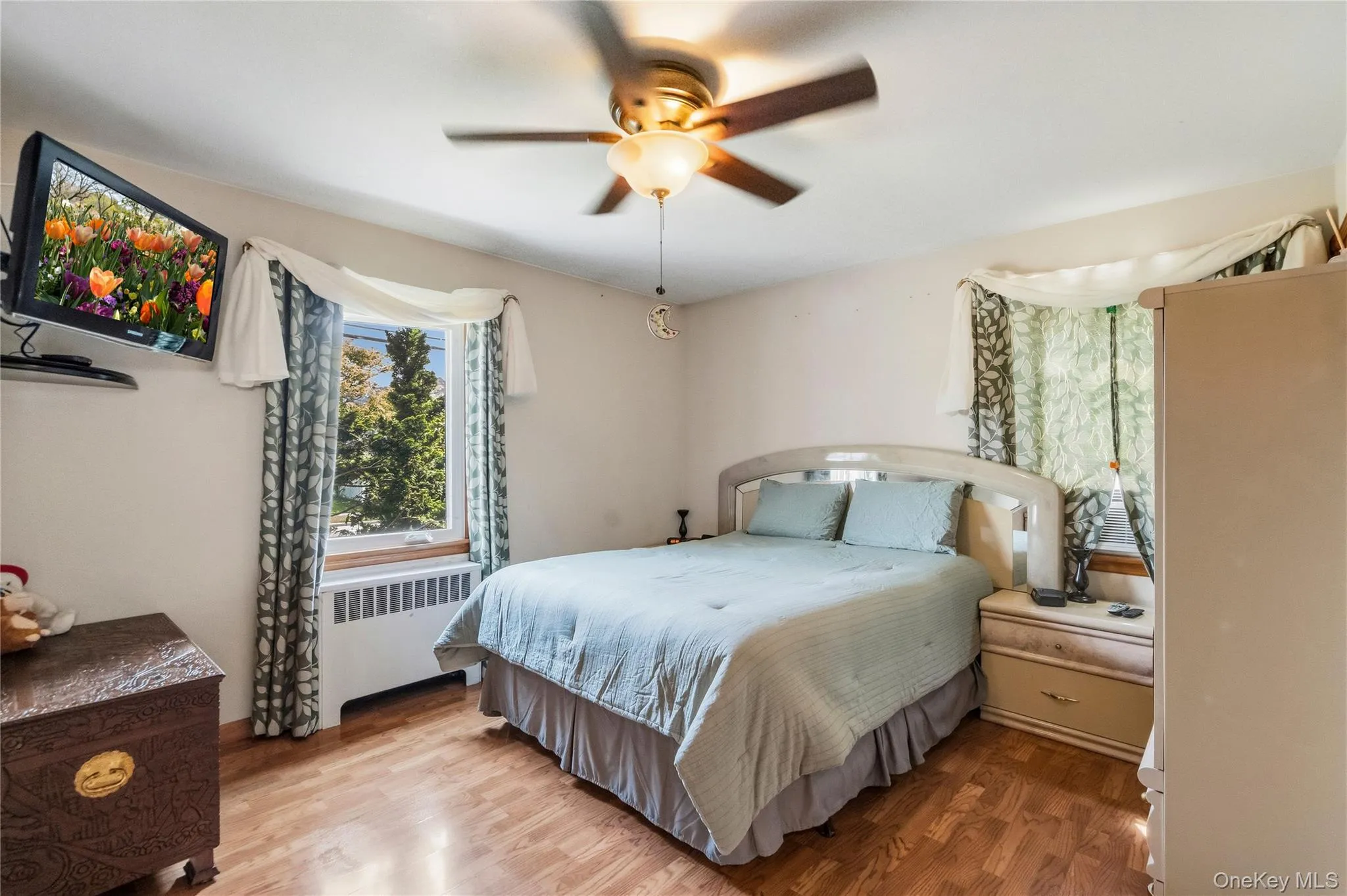 14 Mayfair Lane, Oyster Bay, NY, 4 Bedrooms Bedrooms, 7 Rooms Rooms,2 BathroomsBathrooms,Residential,For Rent,Mayfair,0,1051563 14 Mayfair Lane, Oyster Bay, NY, 4 Bedrooms Bedrooms, 7 Rooms Rooms,2 BathroomsBathrooms,Residential,For Rent,Mayfair,0,1051563