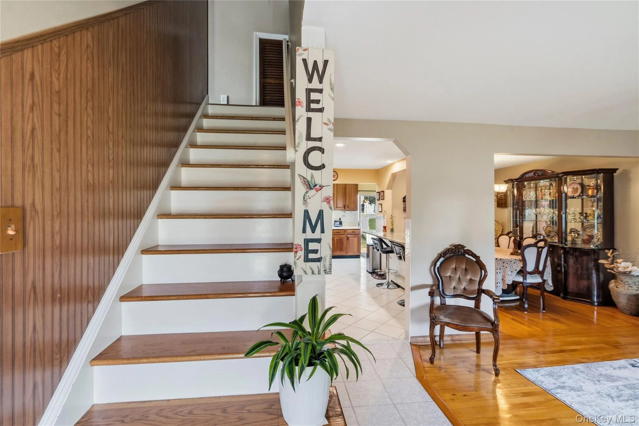 14 Mayfair Lane, Oyster Bay, NY, 4 Bedrooms Bedrooms, 7 Rooms Rooms,2 BathroomsBathrooms,Residential,For Rent,Mayfair,0,1051563 14 Mayfair Lane, Oyster Bay, NY, 4 Bedrooms Bedrooms, 7 Rooms Rooms,2 BathroomsBathrooms,Residential,For Rent,Mayfair,0,1051563