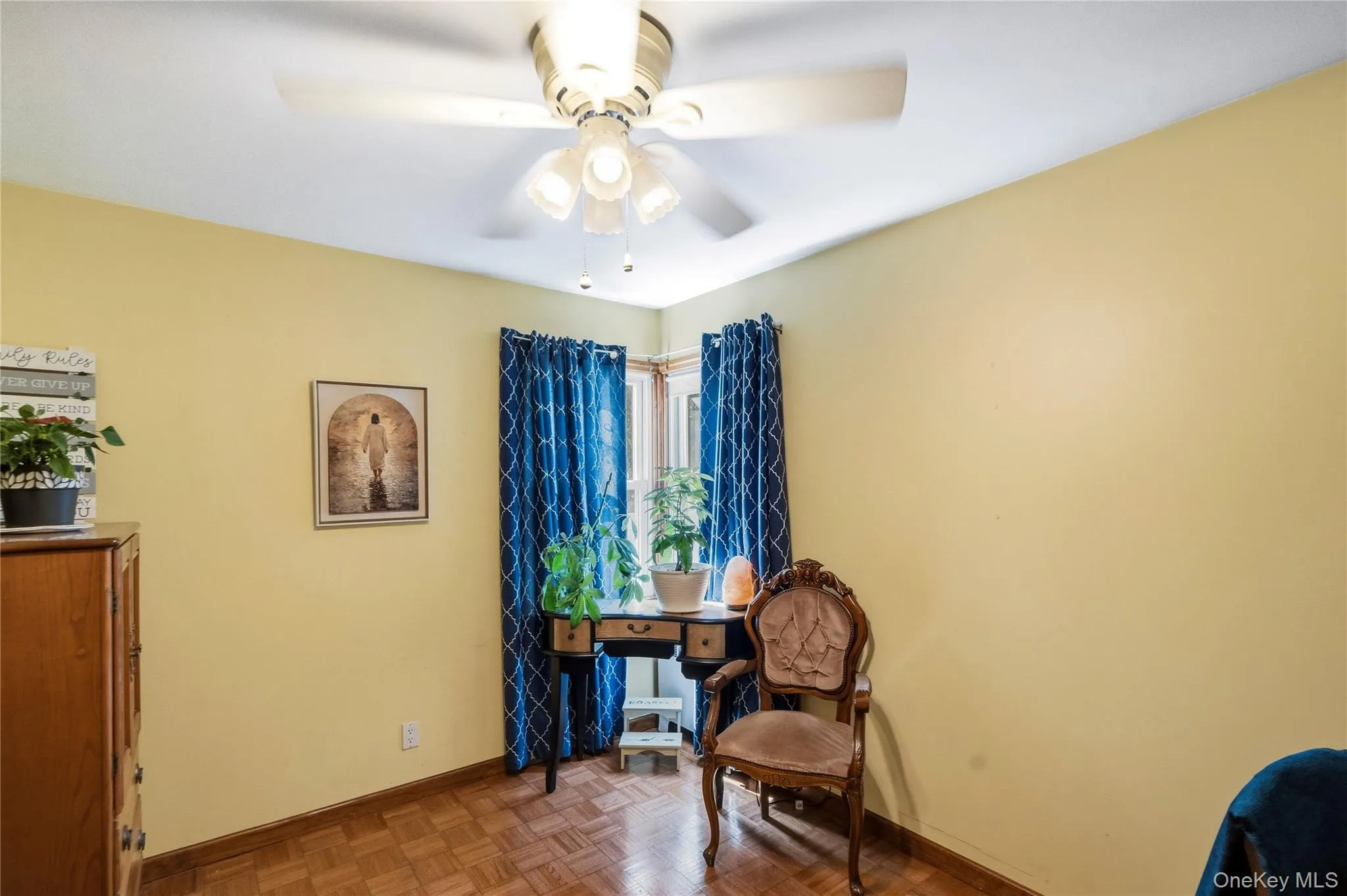 14 Mayfair Lane, Oyster Bay, NY, 4 Bedrooms Bedrooms, 7 Rooms Rooms,2 BathroomsBathrooms,Residential,For Rent,Mayfair,0,1051563 14 Mayfair Lane, Oyster Bay, NY, 4 Bedrooms Bedrooms, 7 Rooms Rooms,2 BathroomsBathrooms,Residential,For Rent,Mayfair,0,1051563