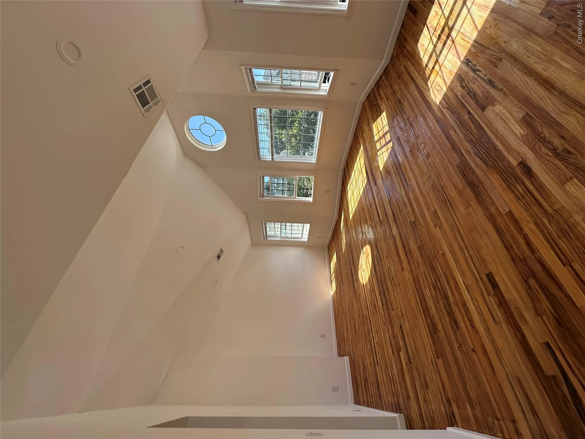 7807 Shore Road, North Hempstead, NY, 3 Bedrooms Bedrooms, 5 Rooms Rooms,2 BathroomsBathrooms,Residential Lease,For Rent,Shore,0,1051564 7807 Shore Road, North Hempstead, NY, 3 Bedrooms Bedrooms, 5 Rooms Rooms,2 BathroomsBathrooms,Residential Lease,For Rent,Shore,0,1051564