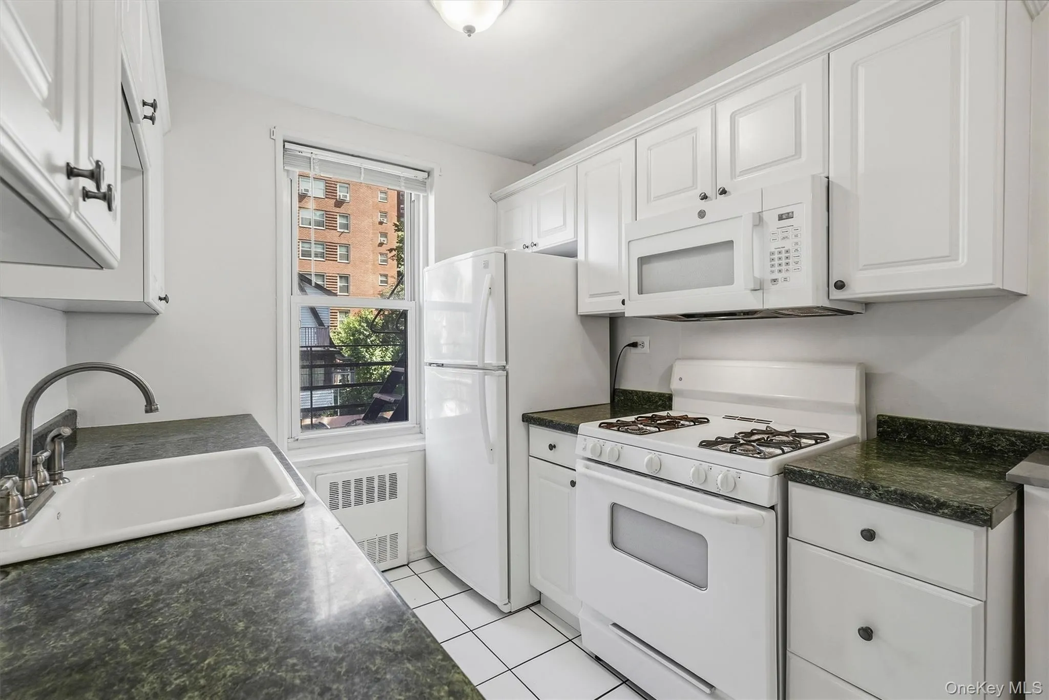 75 238TH, New York, NY, 1 Bedroom Bedrooms, 3 Rooms Rooms,1 BathroomBathrooms,Residential,For Rent,238TH,0,1051570 75 238TH, New York, NY, 1 Bedroom Bedrooms, 3 Rooms Rooms,1 BathroomBathrooms,Residential,For Rent,238TH,0,1051570